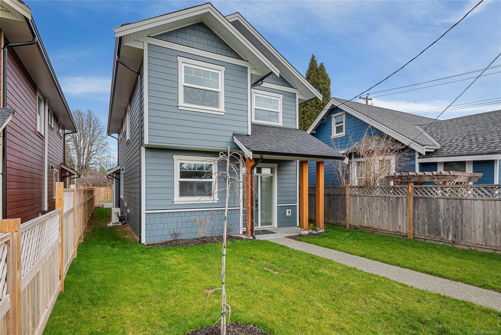 635 5Th St, Courtenay, BC