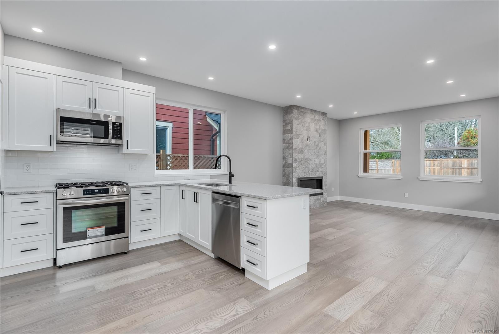 635 5Th St, Courtenay, BC