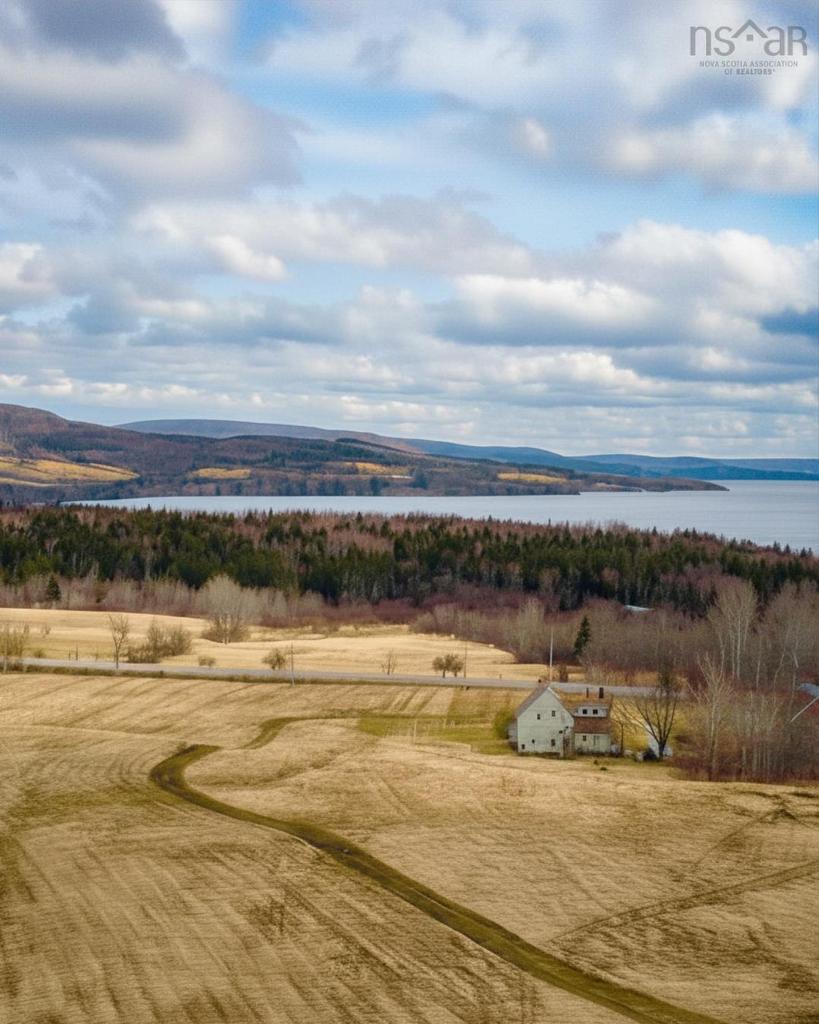 2041 Strathlorne-Scotsville Road, North Ainslie, NS
