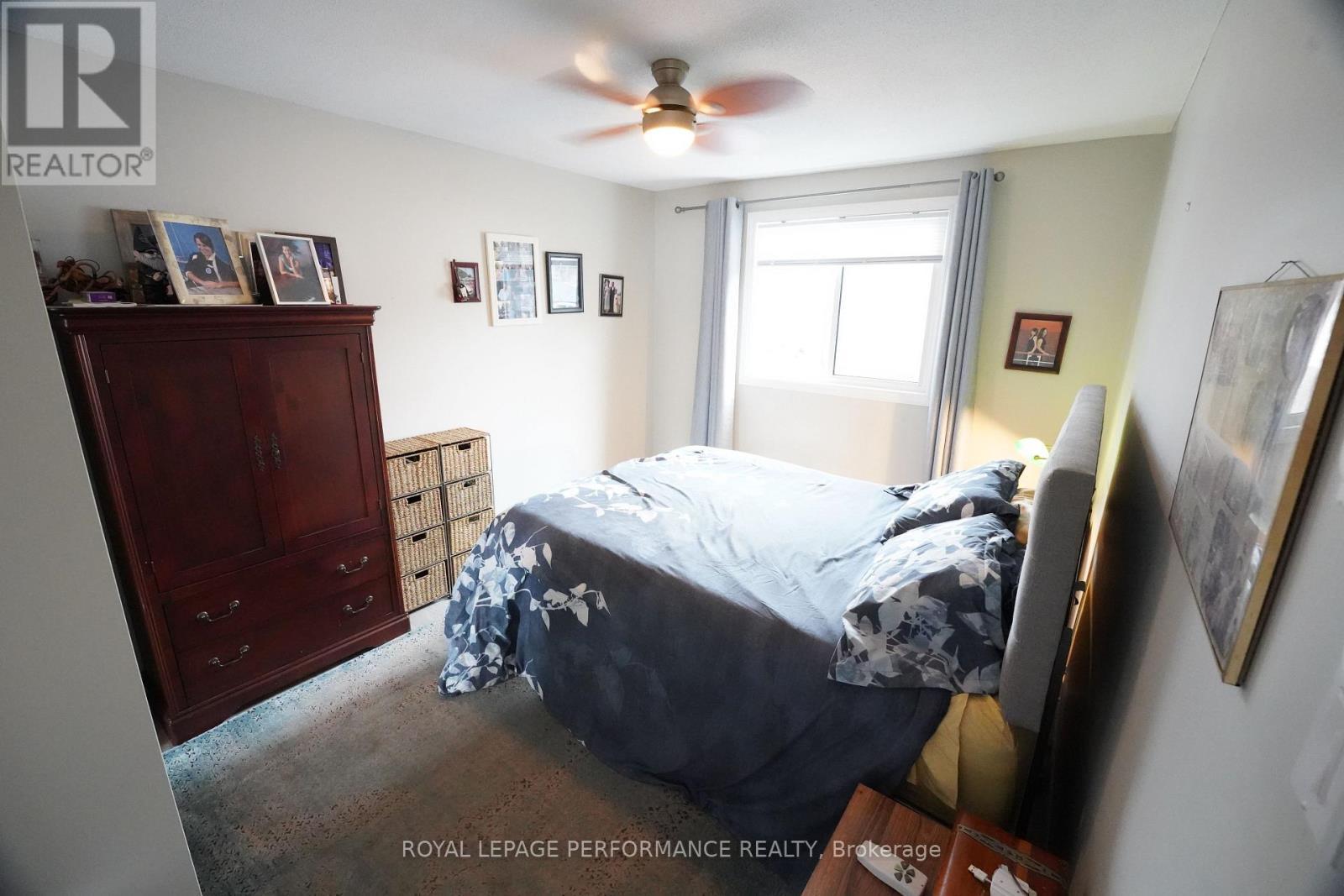 632 Dundas Crescent, Cornwall, ON - Indoor Photo Showing Bedroom