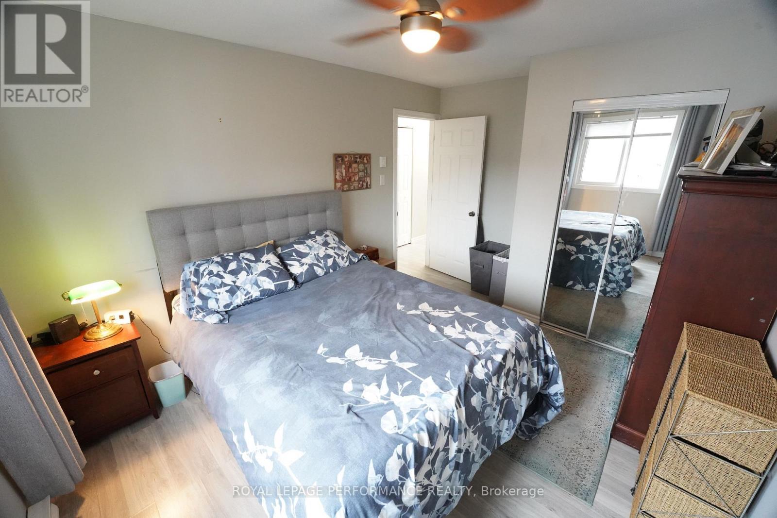 632 Dundas Crescent, Cornwall, ON - Indoor Photo Showing Bedroom