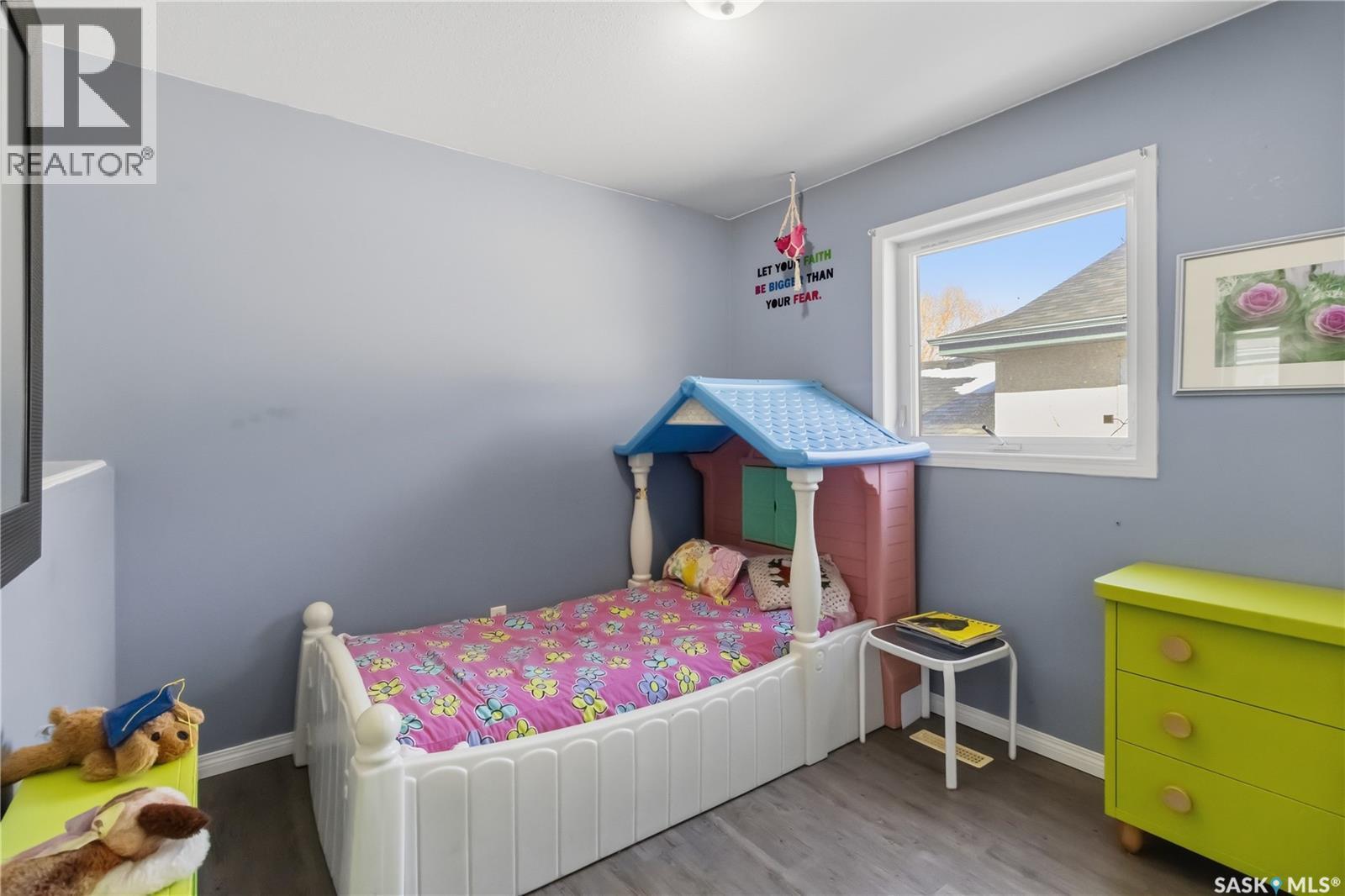 414 Adaskin Cove, Saskatoon, SK - Indoor Photo Showing Bedroom