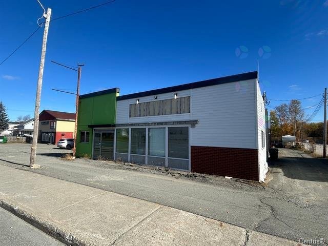 Front of Structure - 3138 - 3140 Rue Saguenay, Rouyn-Noranda, QC - Outdoor