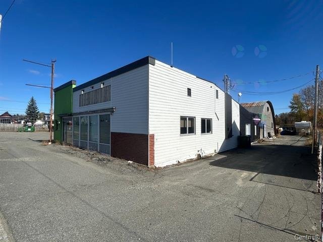 Back of Structure - 3138 - 3140 Rue Saguenay, Rouyn-Noranda, QC - Outdoor