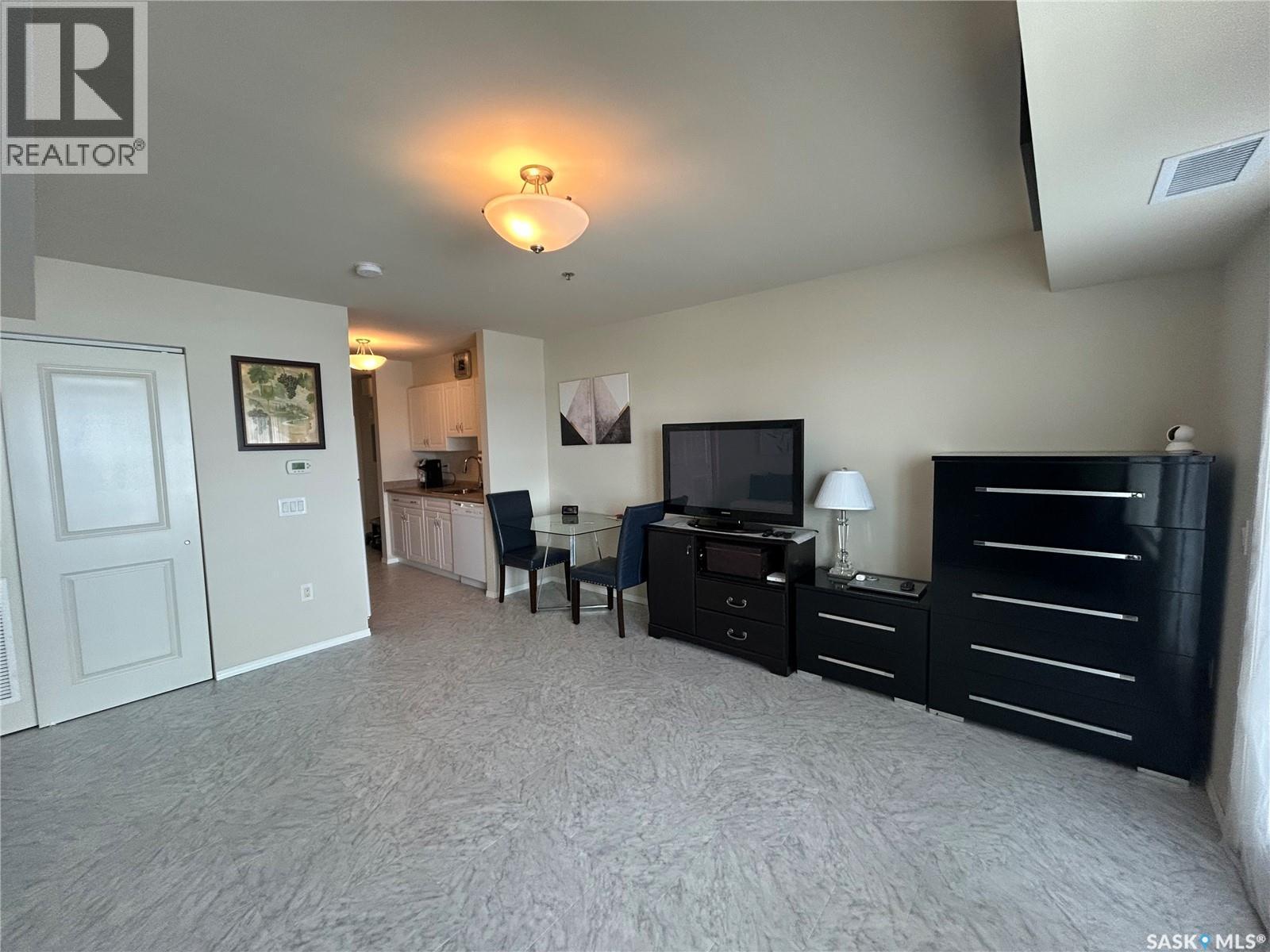 307 601 110Th Avenue, Tisdale, SK - Indoor Photo Showing Other Room