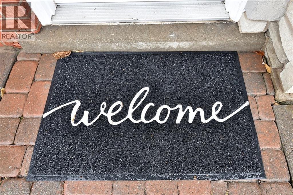 The property features a brick walkway leading to the entrance - 626 Vanderburgh Drive, Burlington, ON - Outdoor
