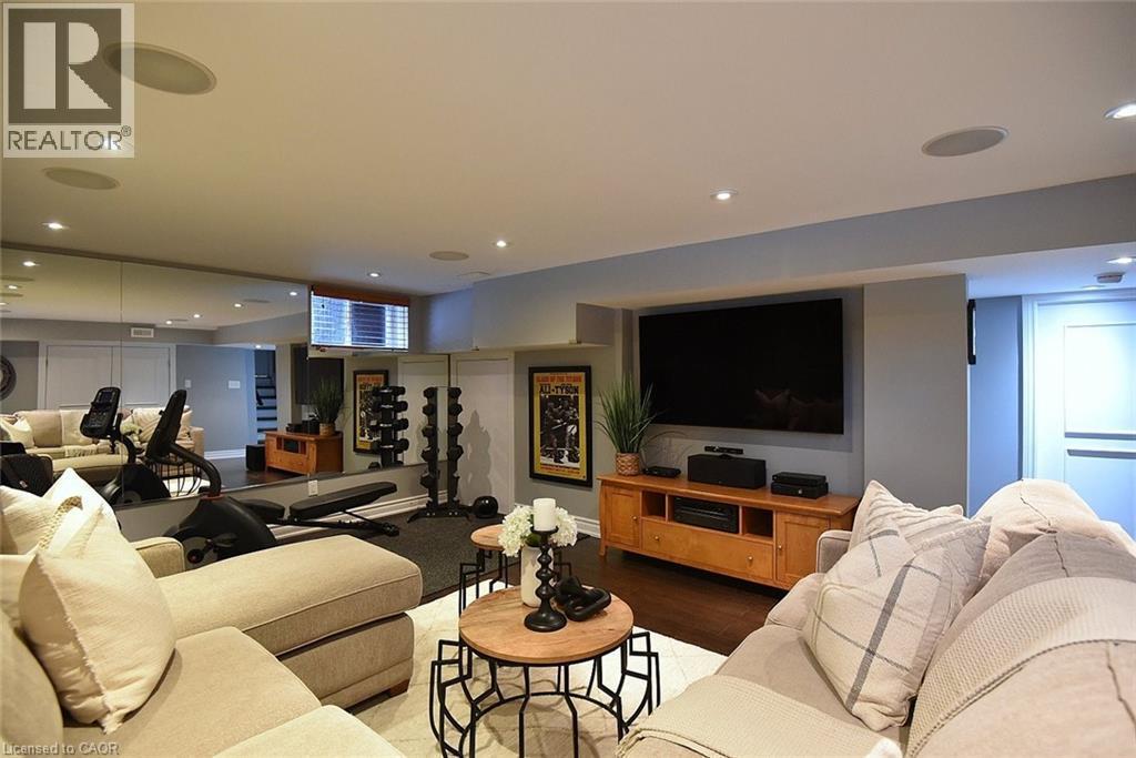 Theatre room - 626 Vanderburgh Drive, Burlington, ON - Indoor Photo Showing Living Room