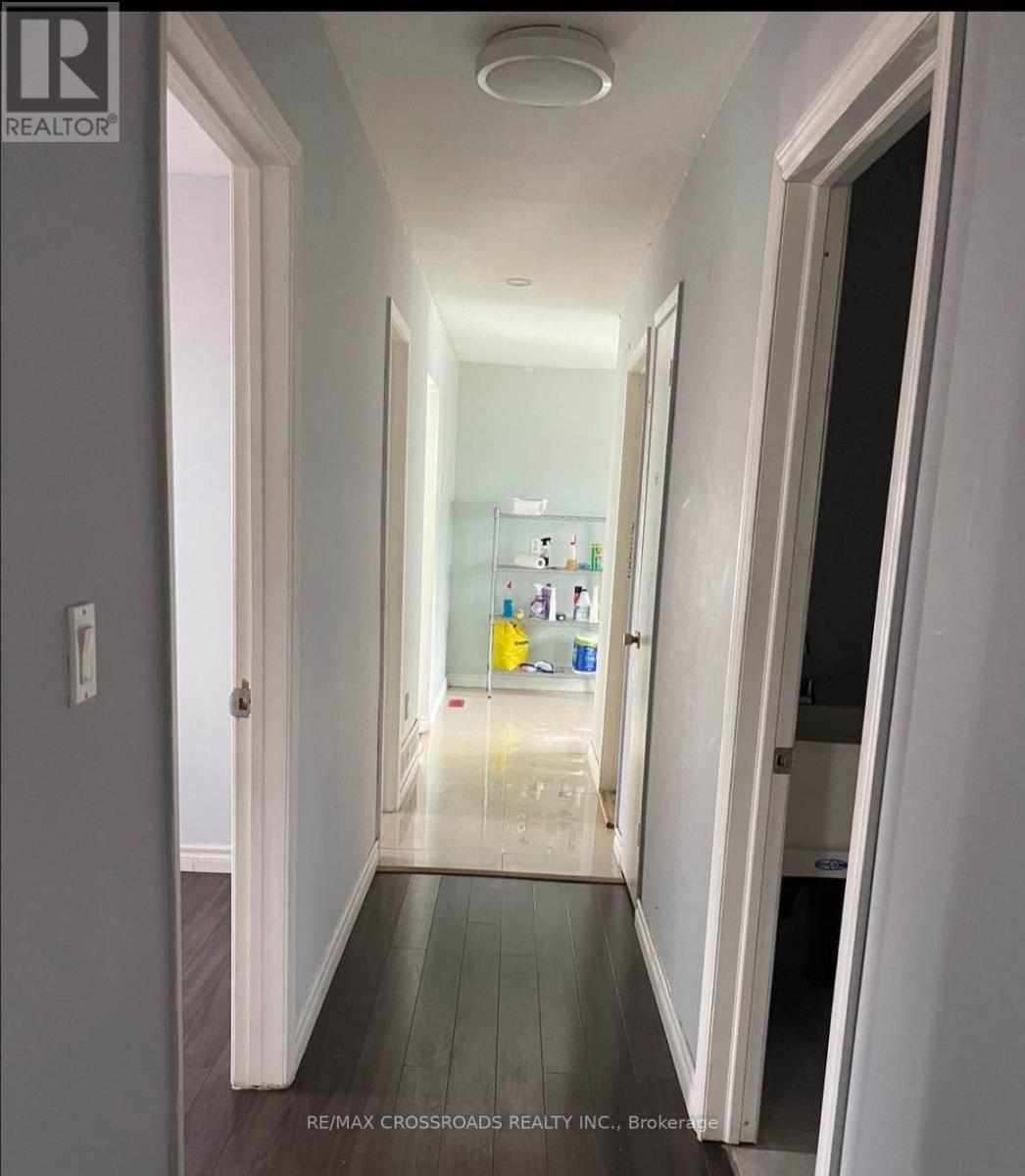 48 Gorsey Square, Toronto, ON - Indoor Photo Showing Other Room