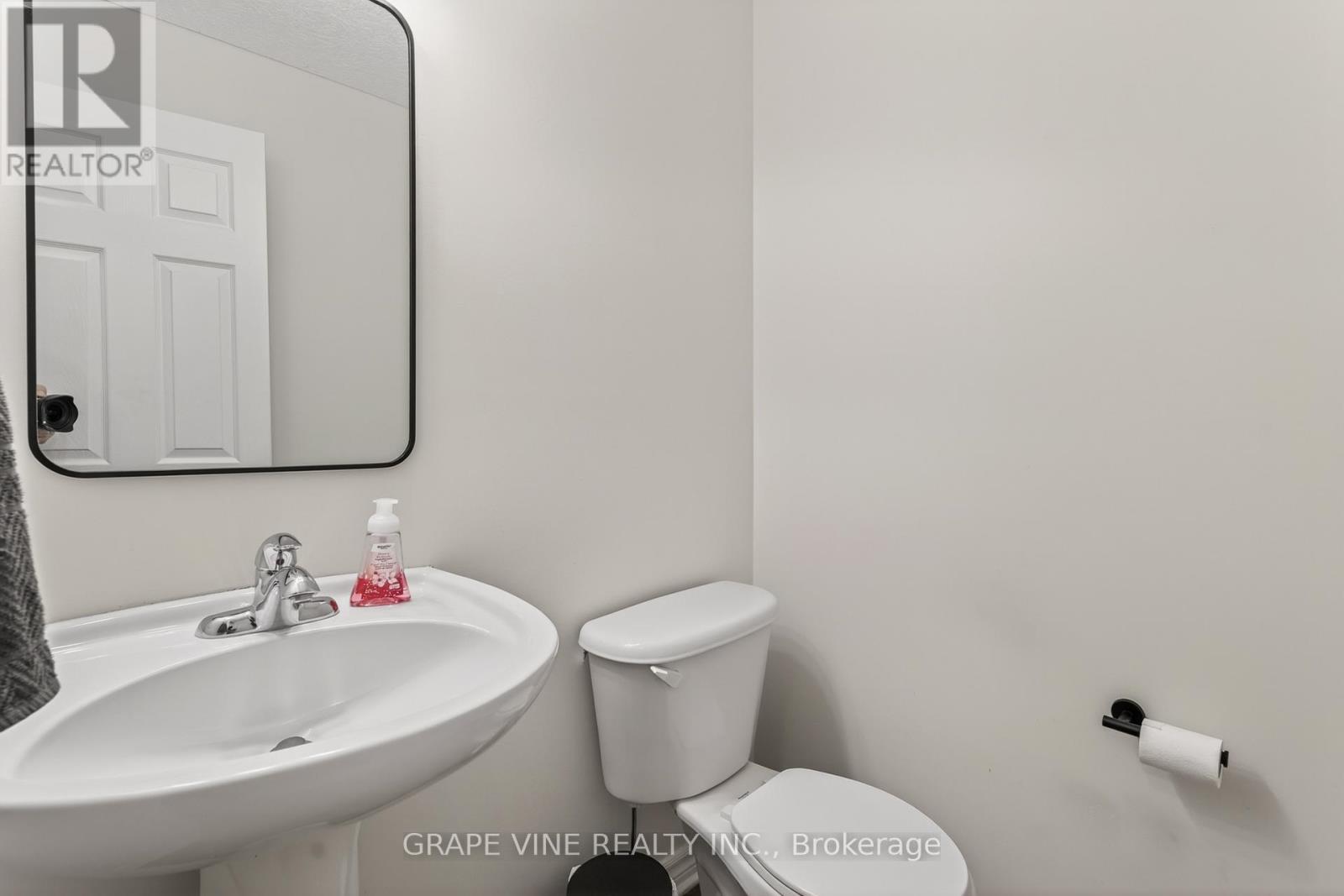 322 Foxridge Way, Ottawa, ON