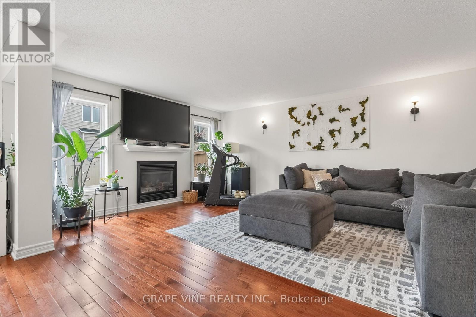 322 Foxridge Way, Ottawa, ON