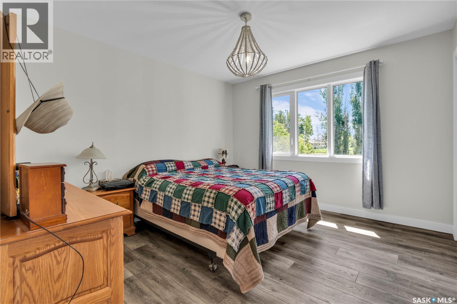 402 Alexander Street, Radisson, SK - Indoor Photo Showing Bedroom