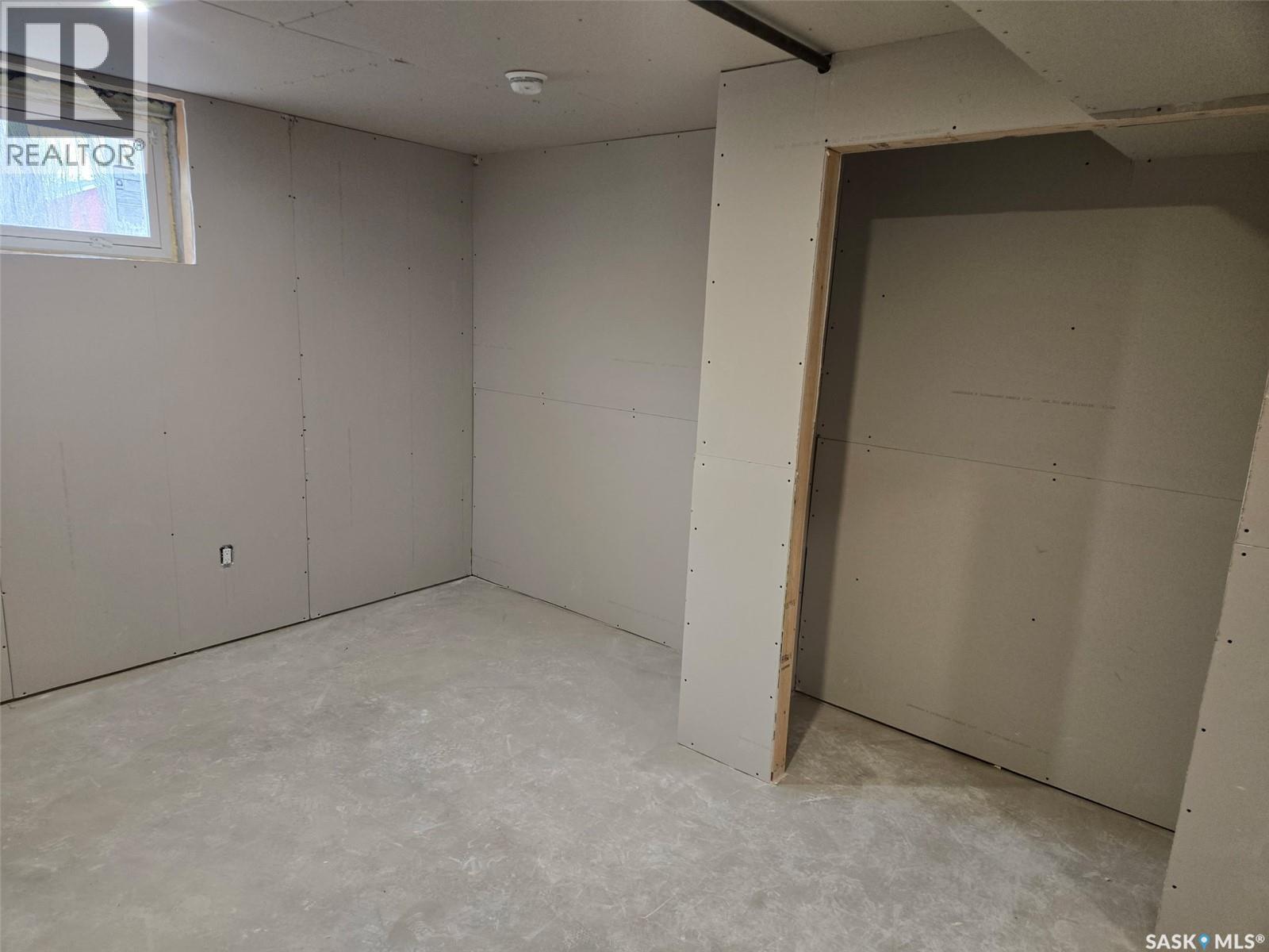 402 Alexander Street, Radisson, SK - Indoor