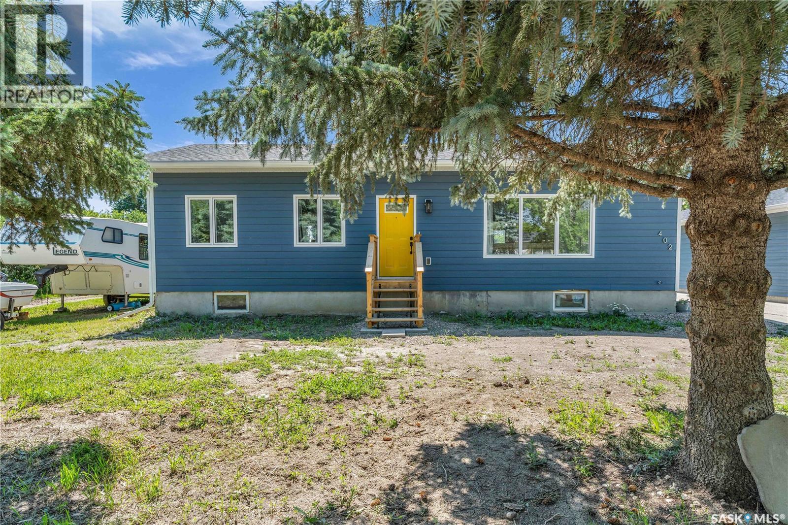 402 Alexander Street, Radisson, SK - Outdoor