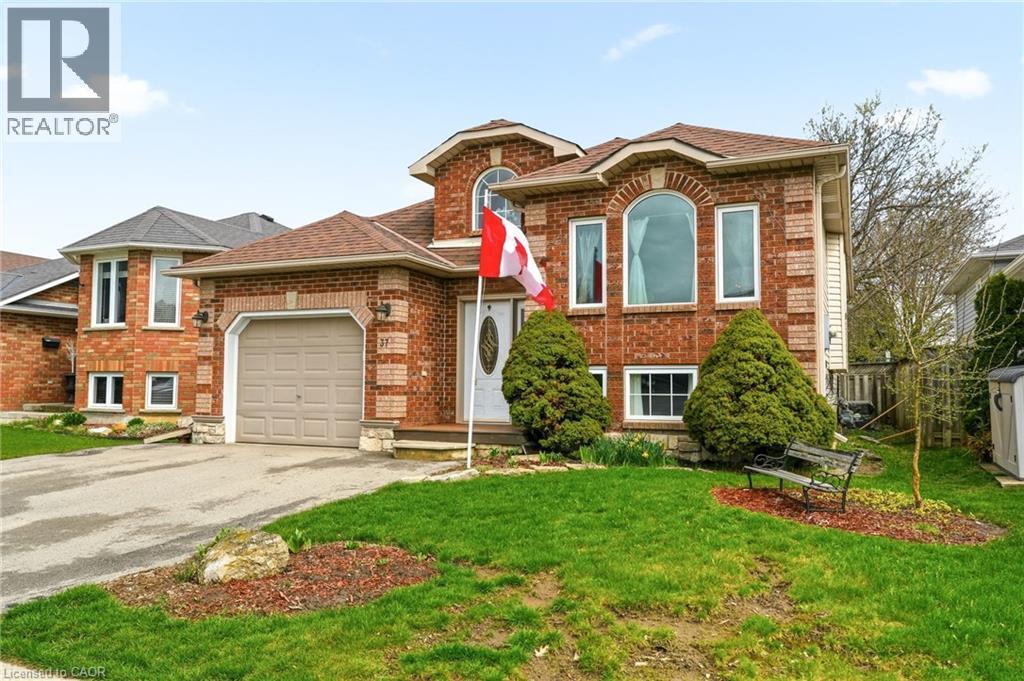 37 Thistlemoor Drive, Caledonia, ON - Outdoor
