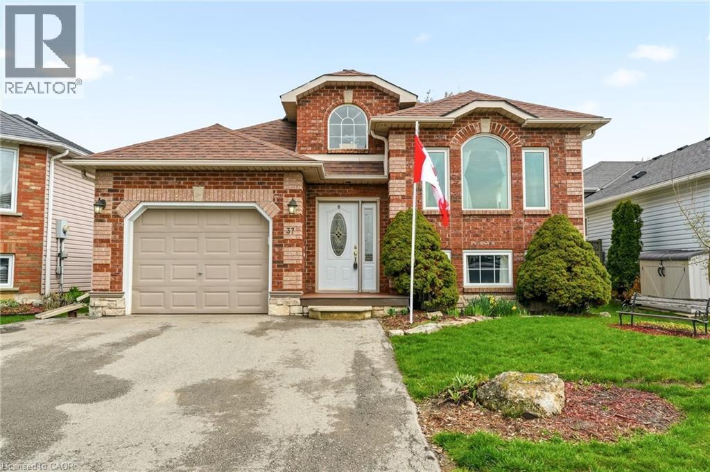 37 Thistlemoor Drive, Caledonia, ON - Outdoor With Facade