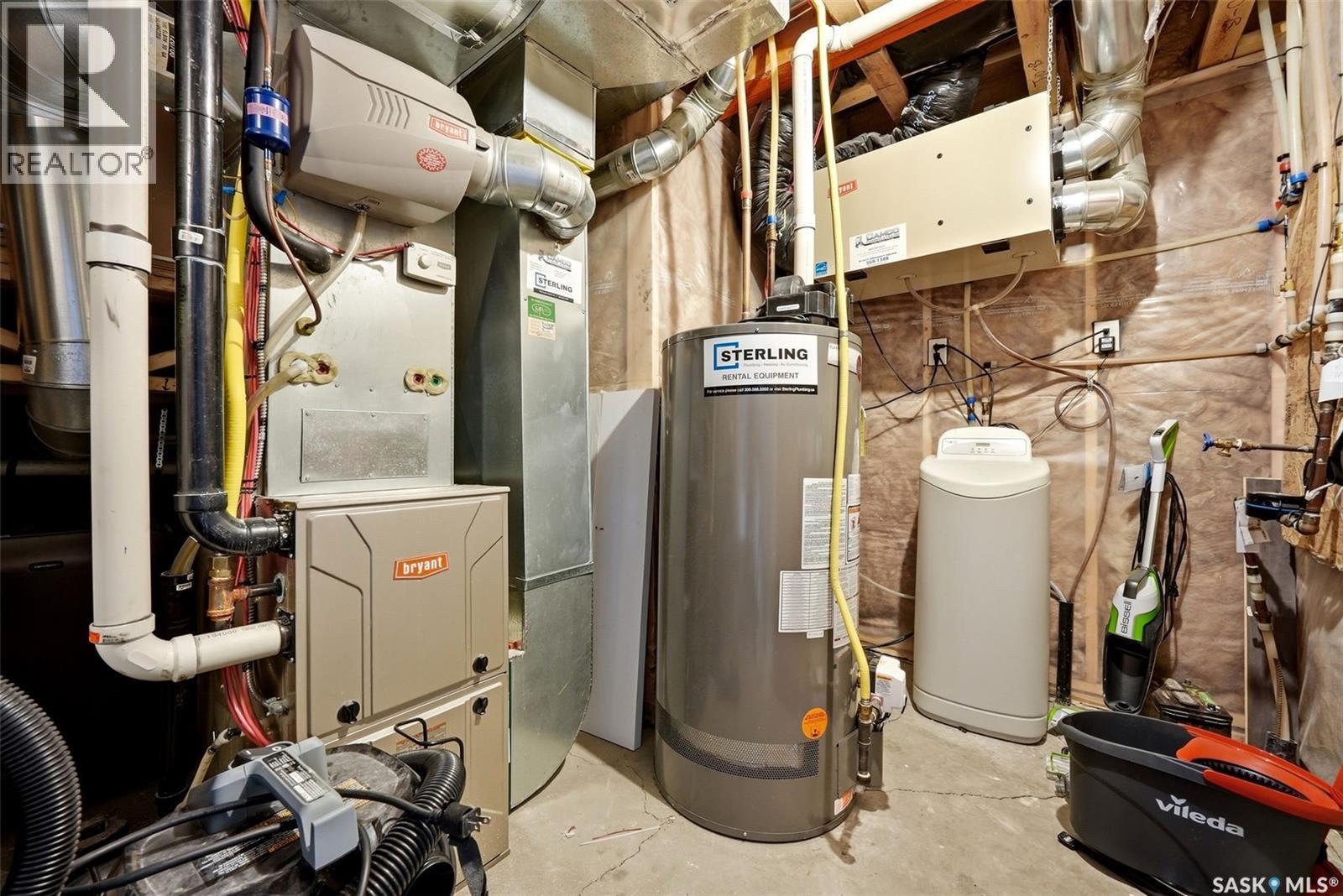 5237 Snowbirds Crescent, Regina, SK - Indoor Photo Showing Basement