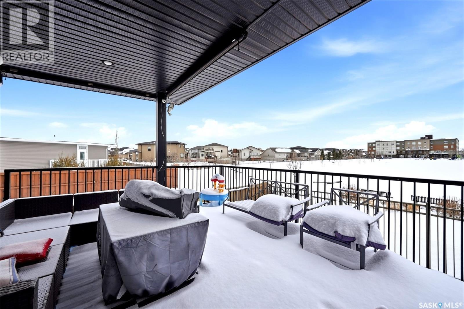 5237 Snowbirds Crescent, Regina, SK - Outdoor With Exterior