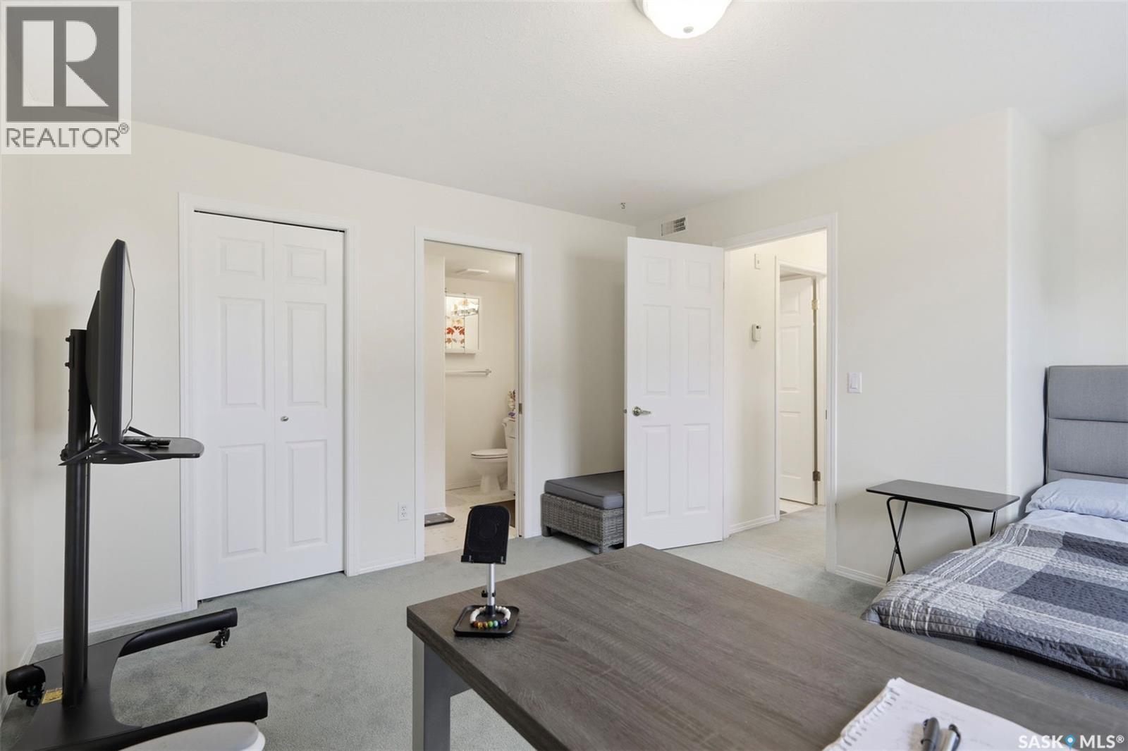 215 934 Heritage View, Saskatoon, SK - Indoor