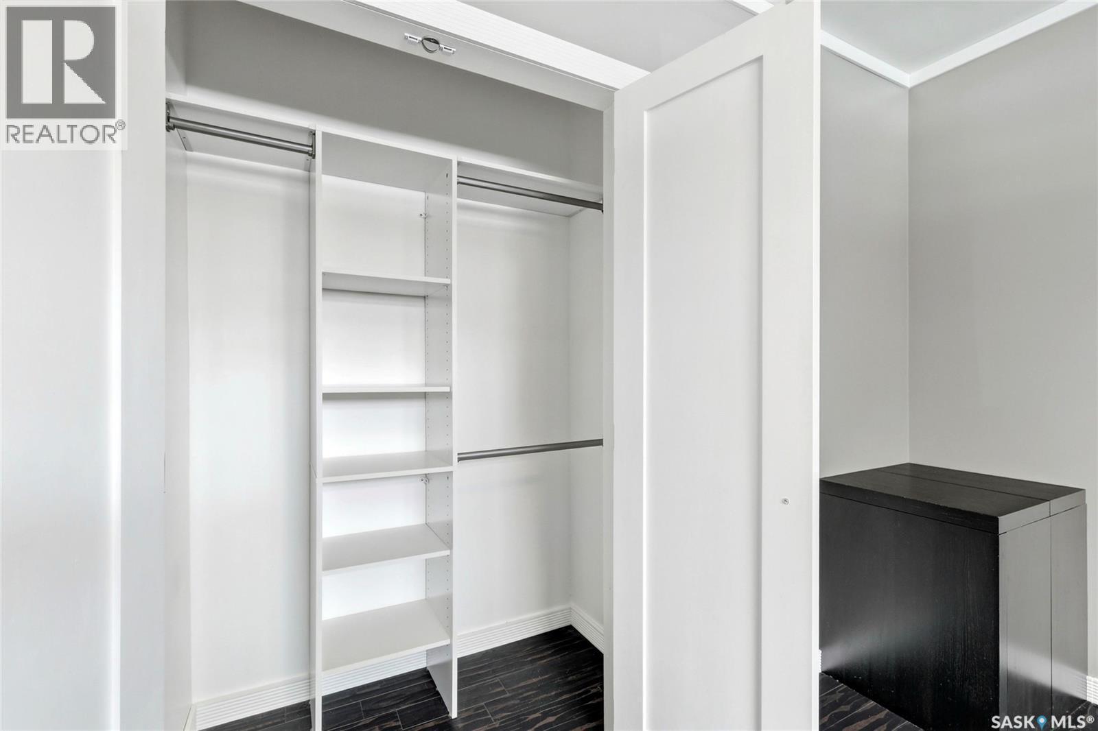 12 Secord Place, Regina, SK - Indoor