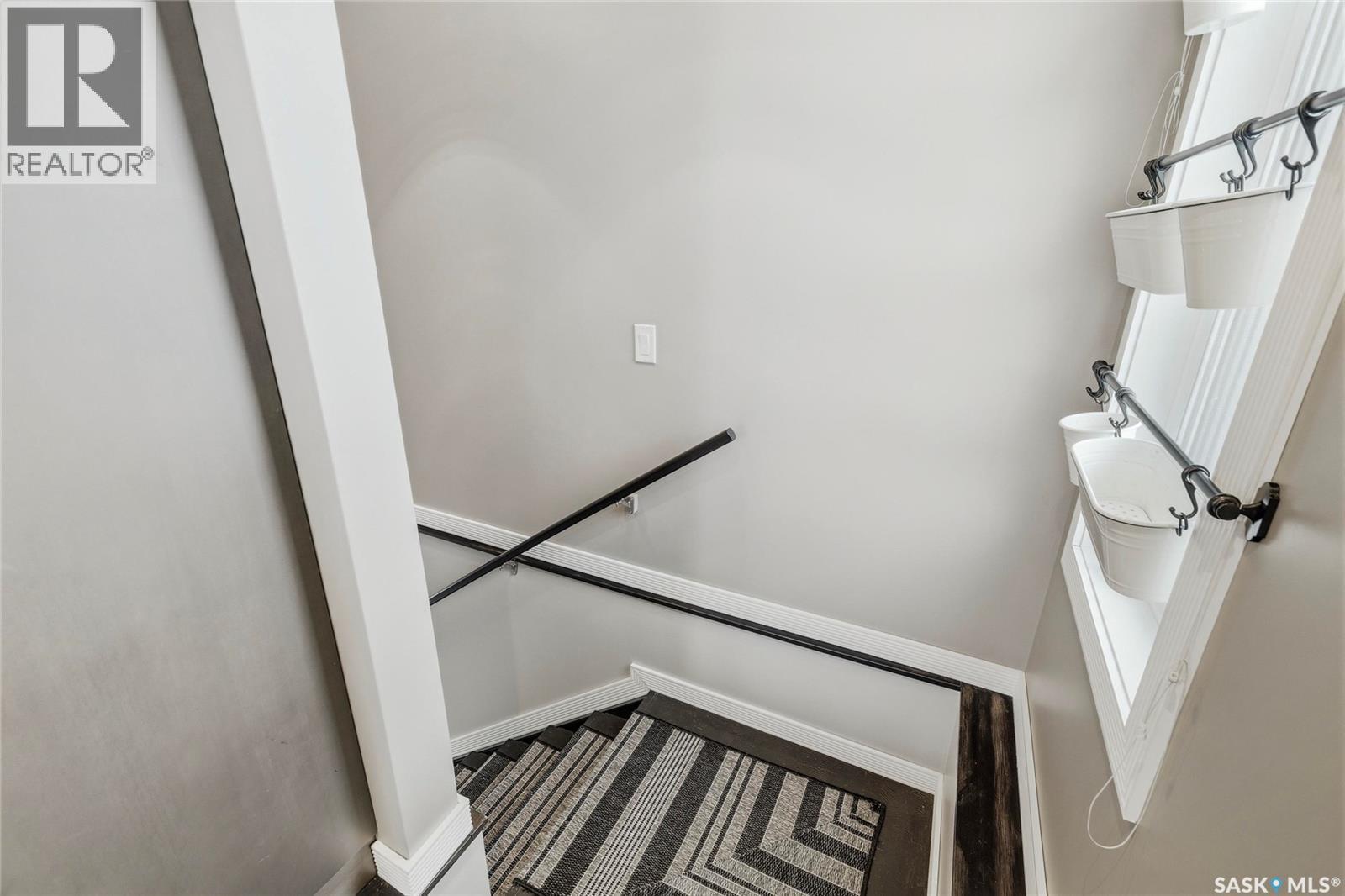 12 Secord Place, Regina, SK - Indoor Photo Showing Other Room