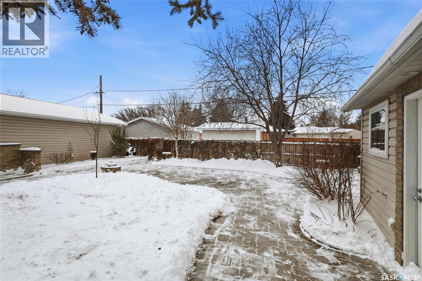 12 Secord Place, Regina, SK - Outdoor