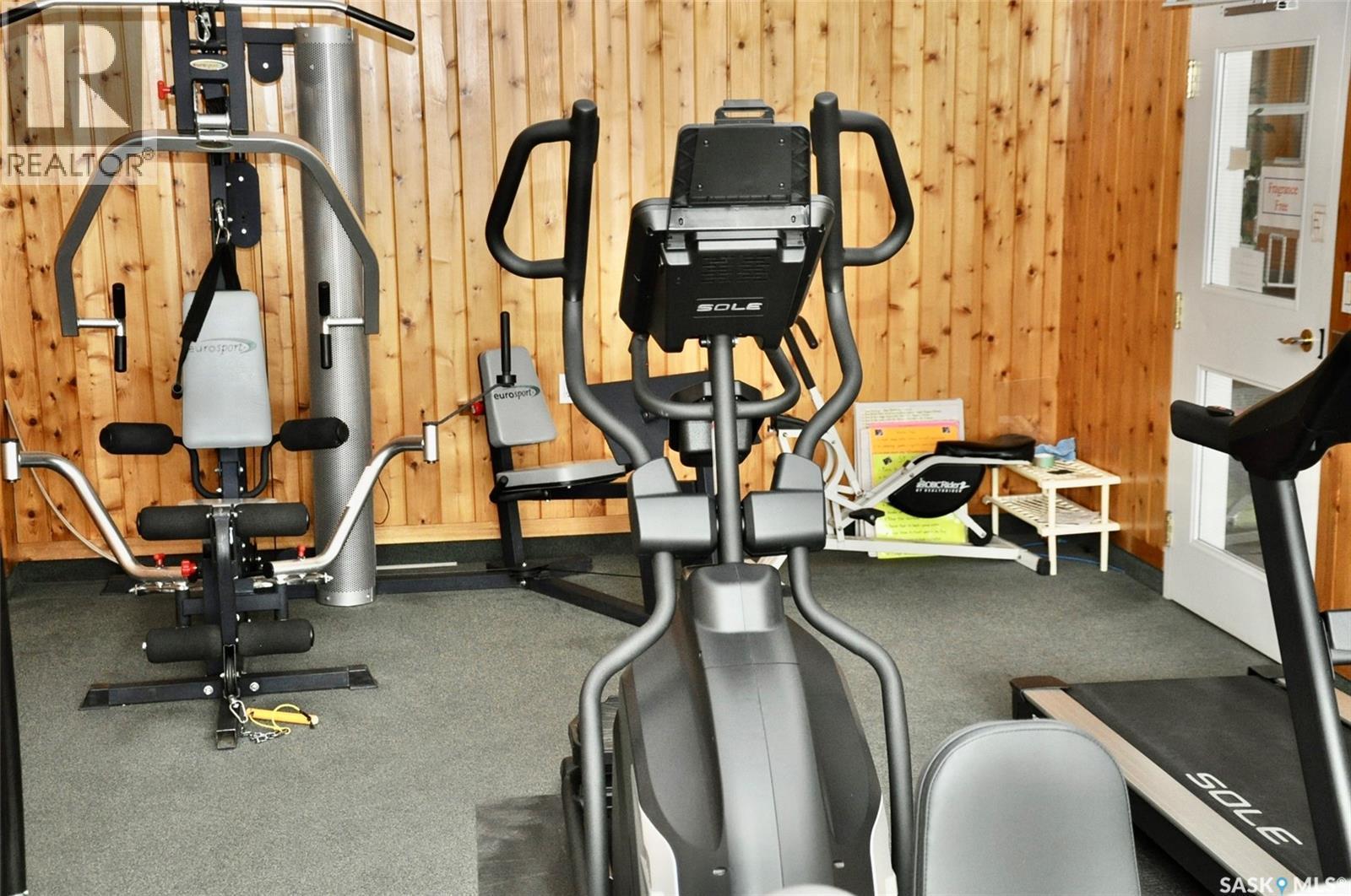 317 325 Keevil Crescent, Saskatoon, SK - Indoor Photo Showing Gym Room