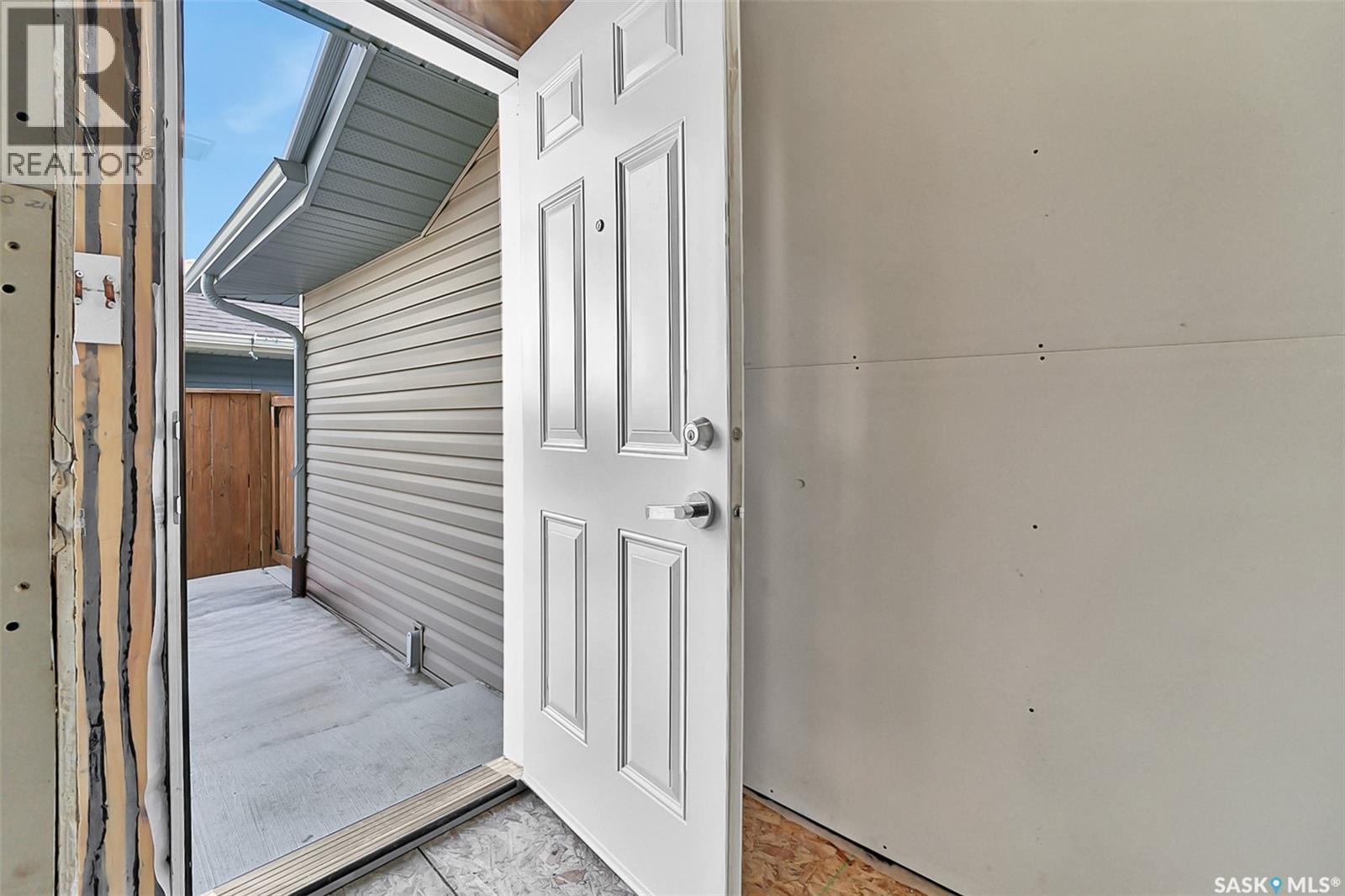 611 Pichler Crescent, Saskatoon, SK - With Exterior