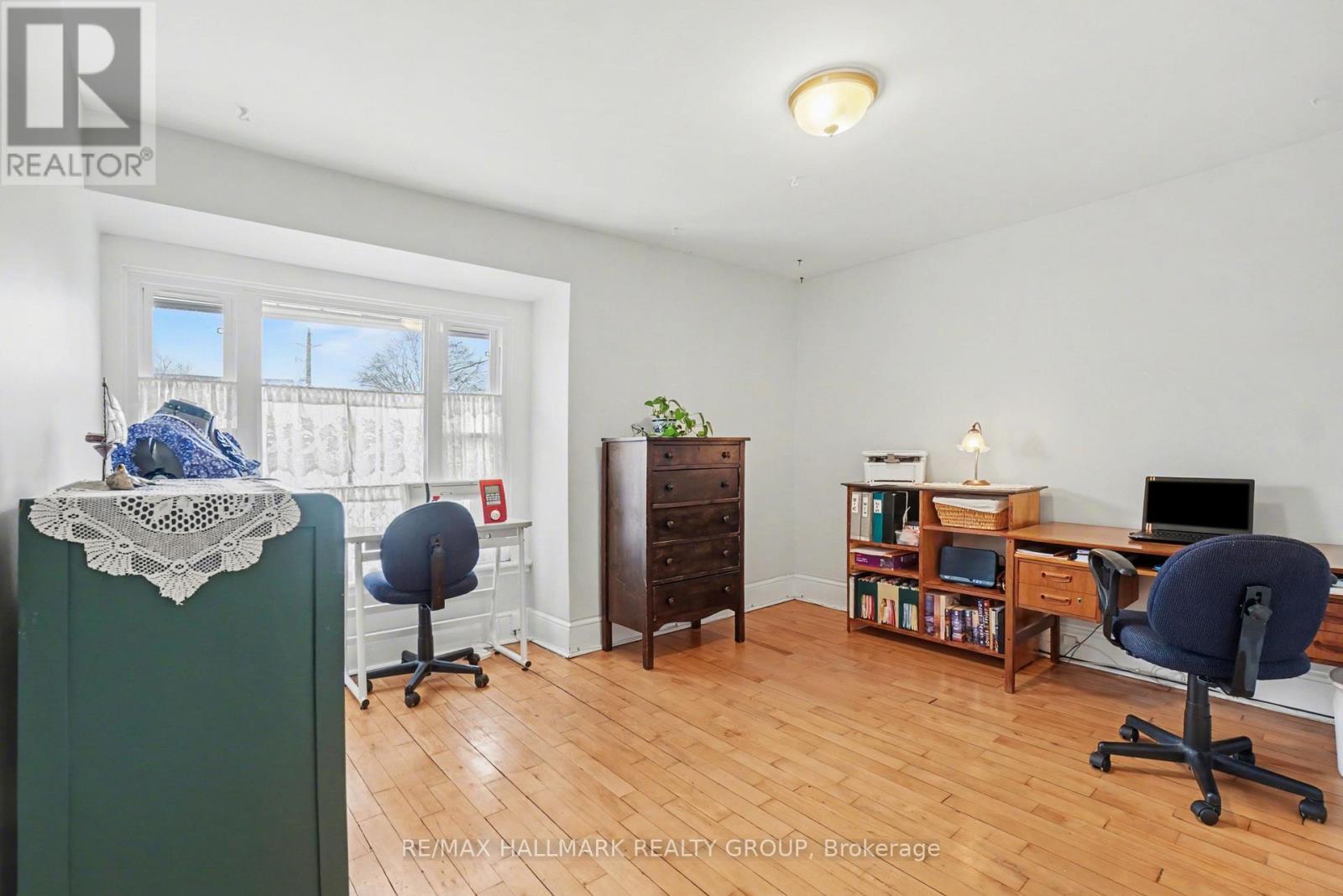 115 Hamilton Avenue N, Ottawa, ON - Indoor Photo Showing Office