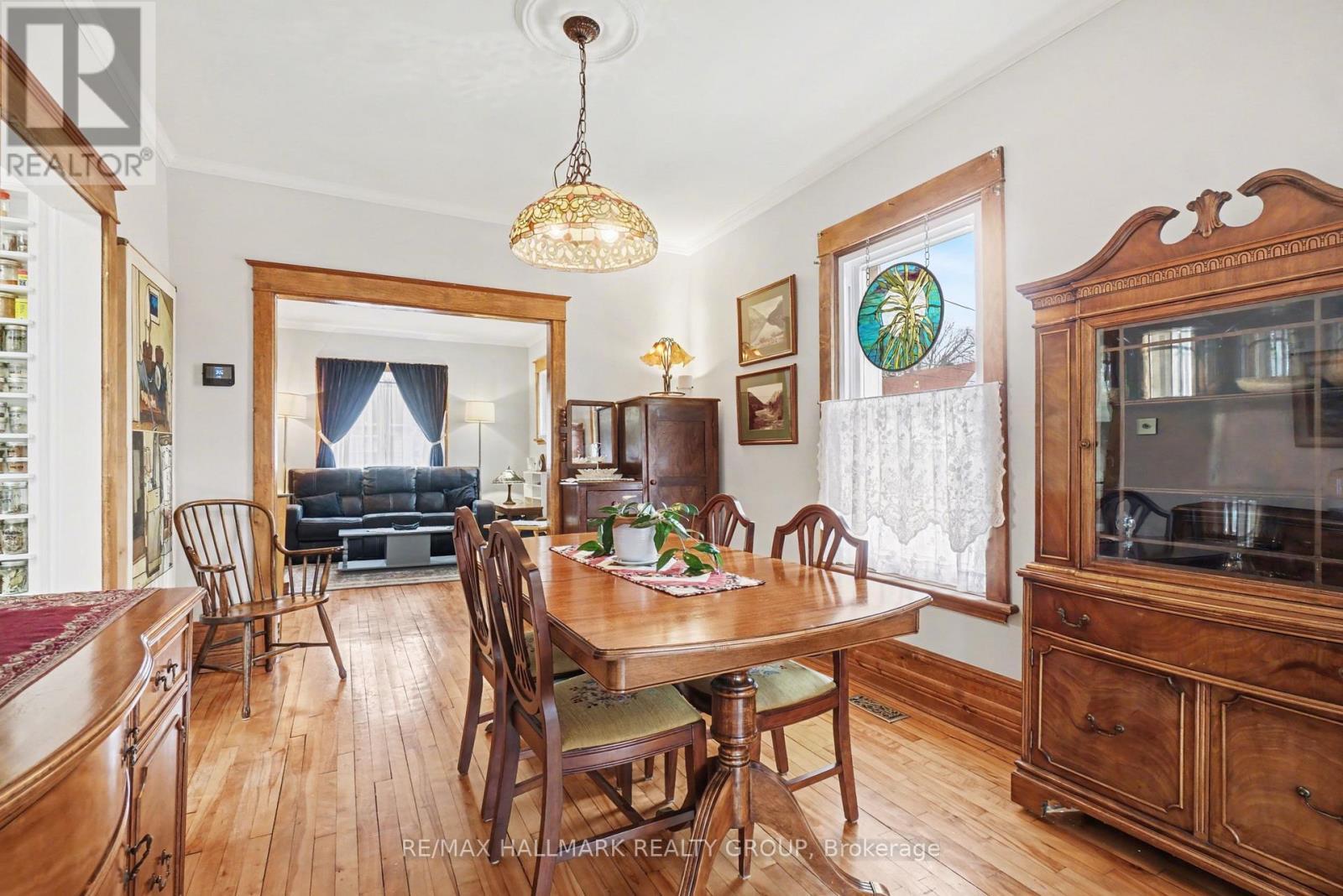 115 Hamilton Avenue N, Ottawa, ON - Indoor Photo Showing Dining Room