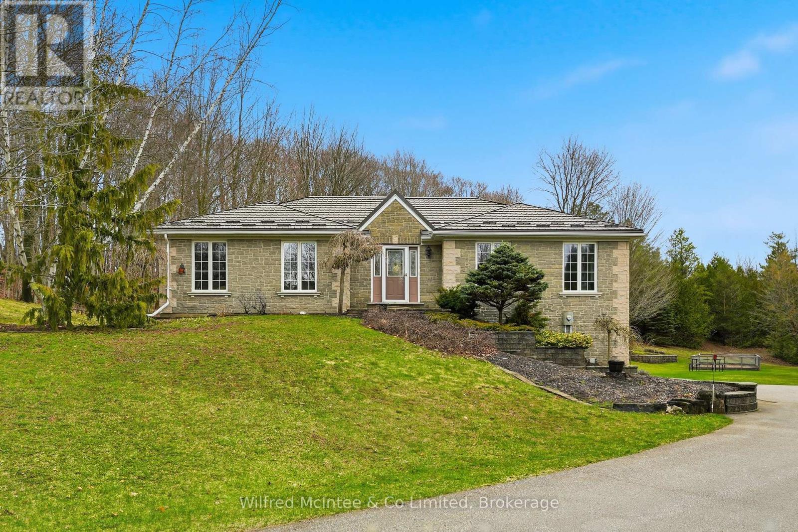 073091 10Th Sideroad Sdr, West Grey, ON - Outdoor