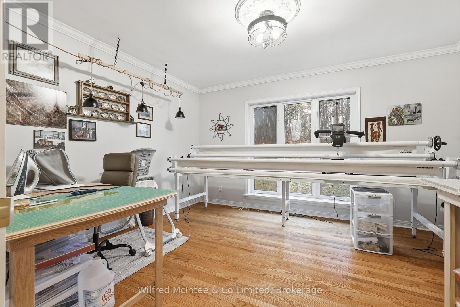 073091 10Th Sideroad Sdr, West Grey, ON - Indoor