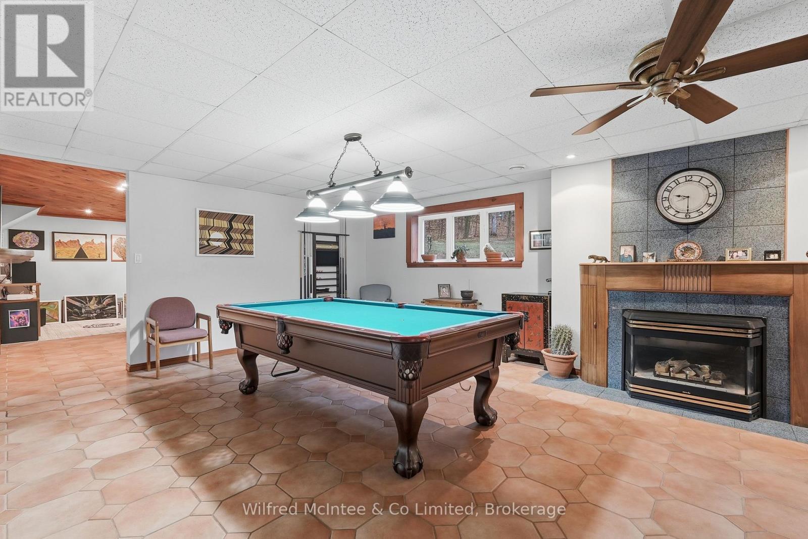 073091 10Th Sideroad Sdr, West Grey, ON - Indoor Photo Showing Other Room With Fireplace