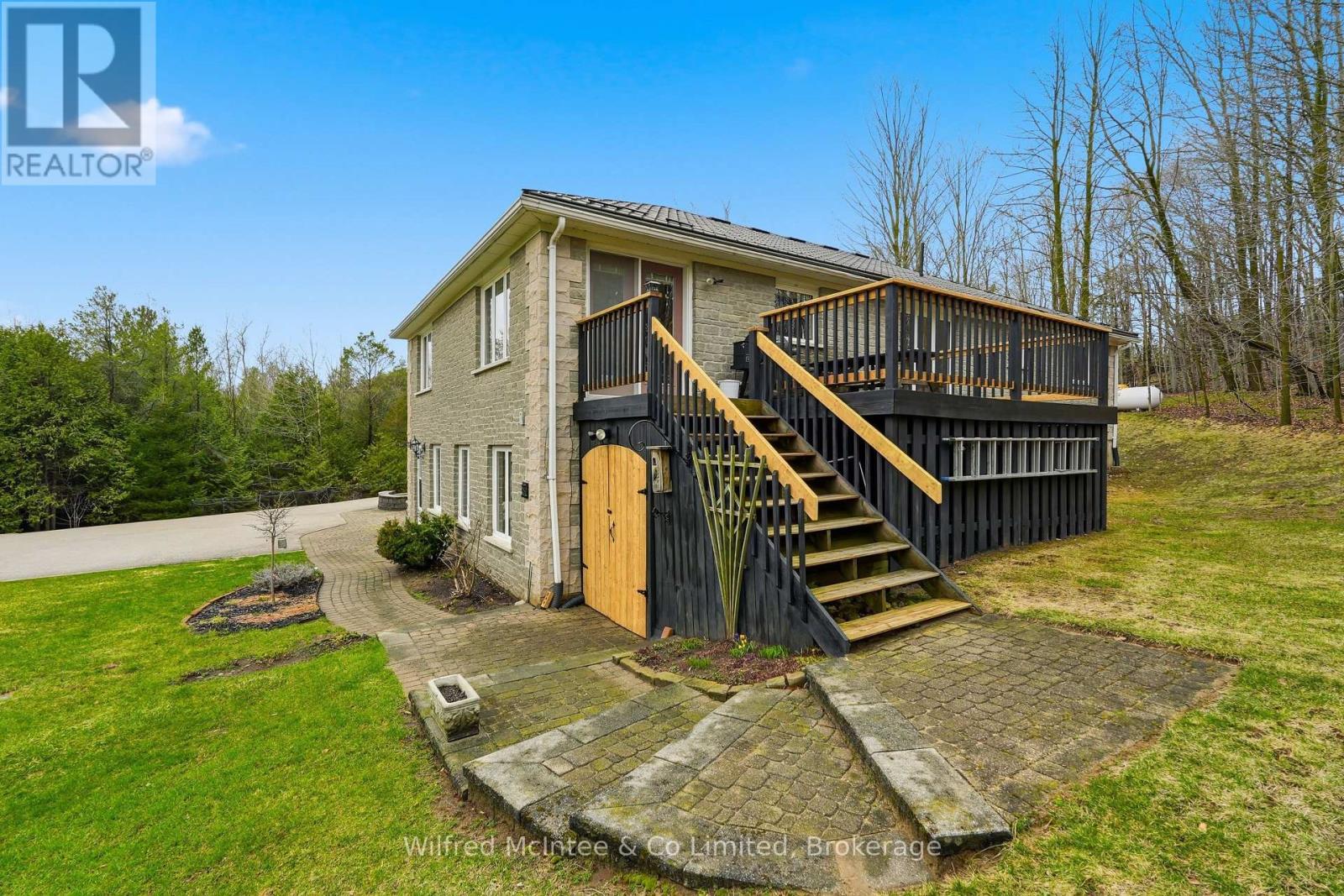 073091 10Th Sideroad Sdr, West Grey, ON - Outdoor