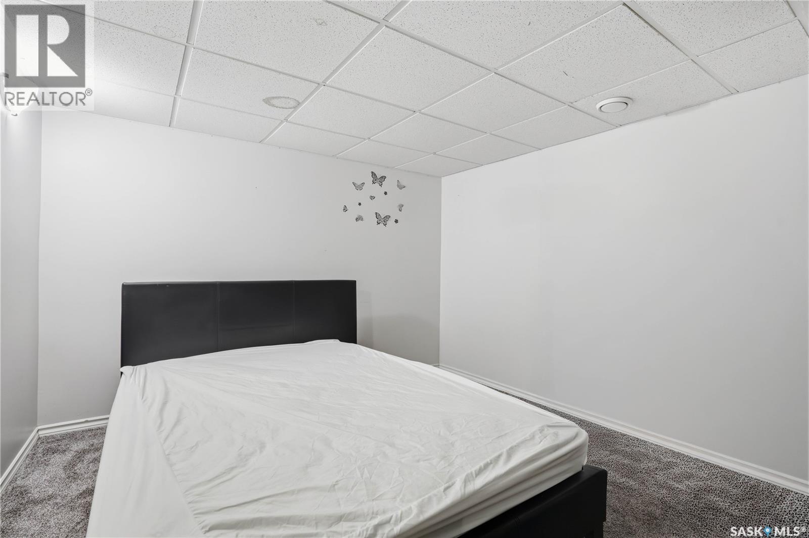 226 Plainsview Drive, Regina, SK - Indoor Photo Showing Bedroom