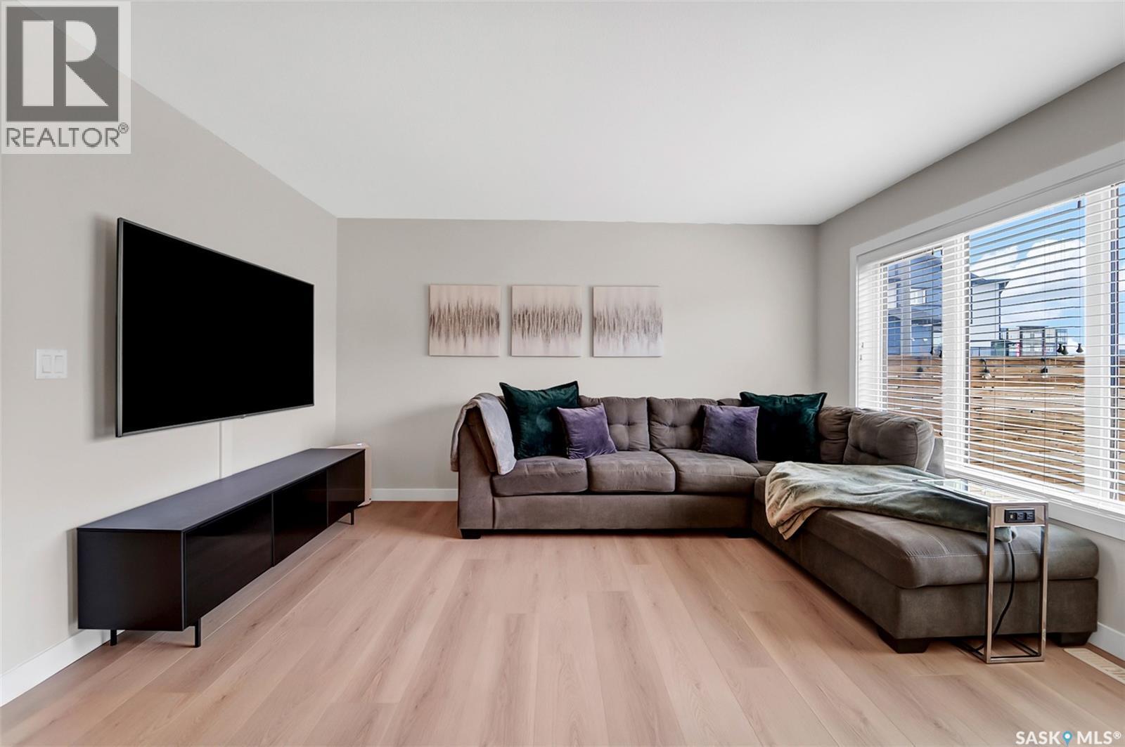 270 Lewin Crescent, Saskatoon, SK