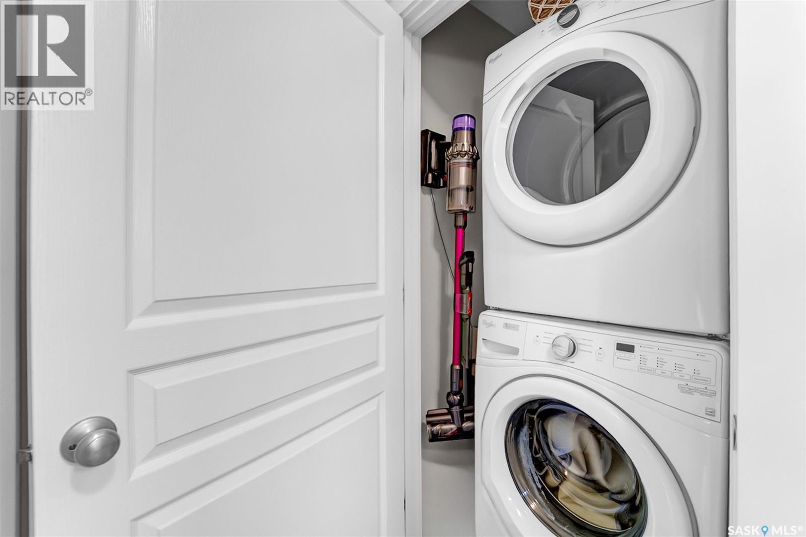 270 Lewin Crescent, Saskatoon, SK