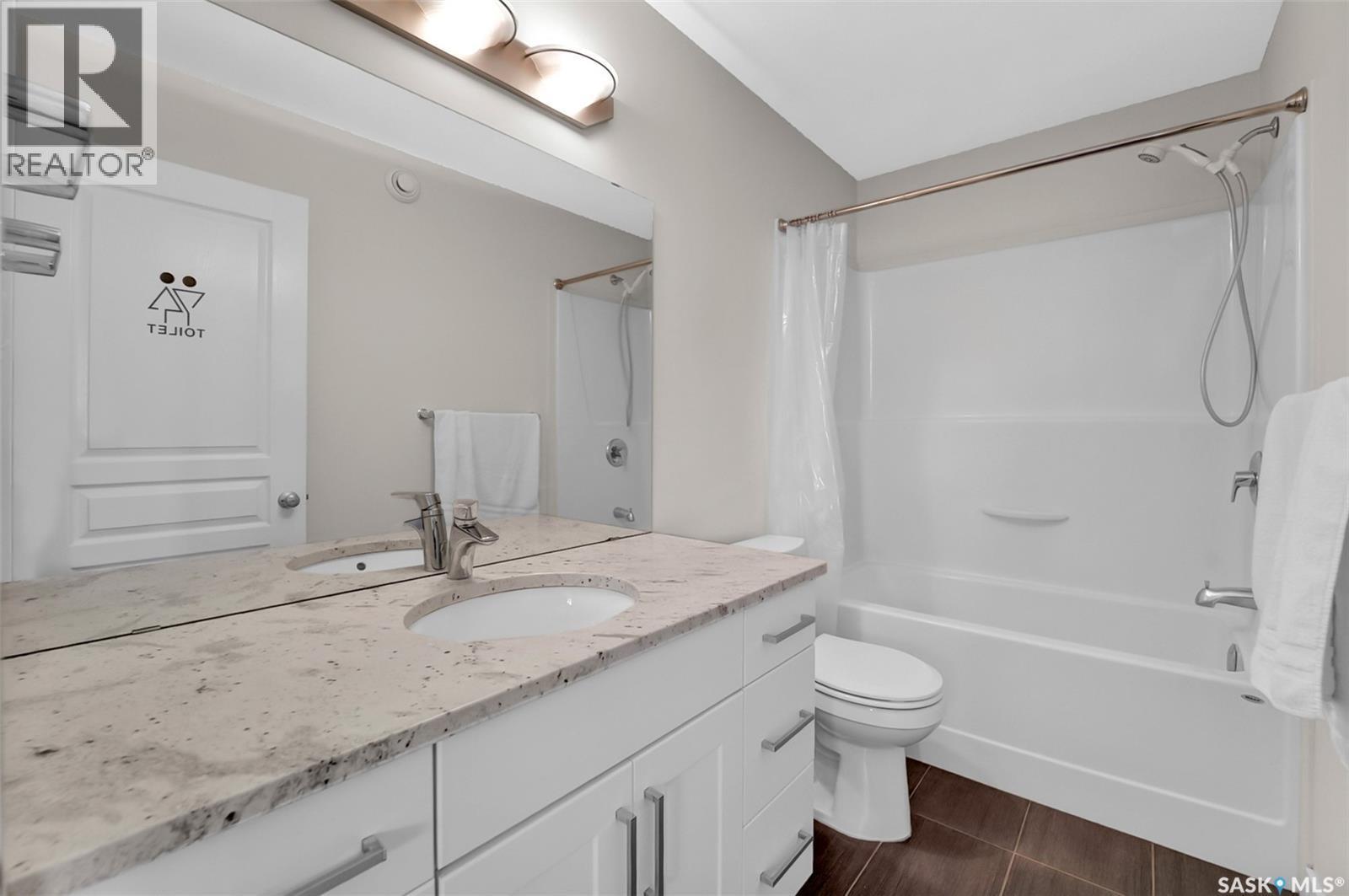 270 Lewin Crescent, Saskatoon, SK