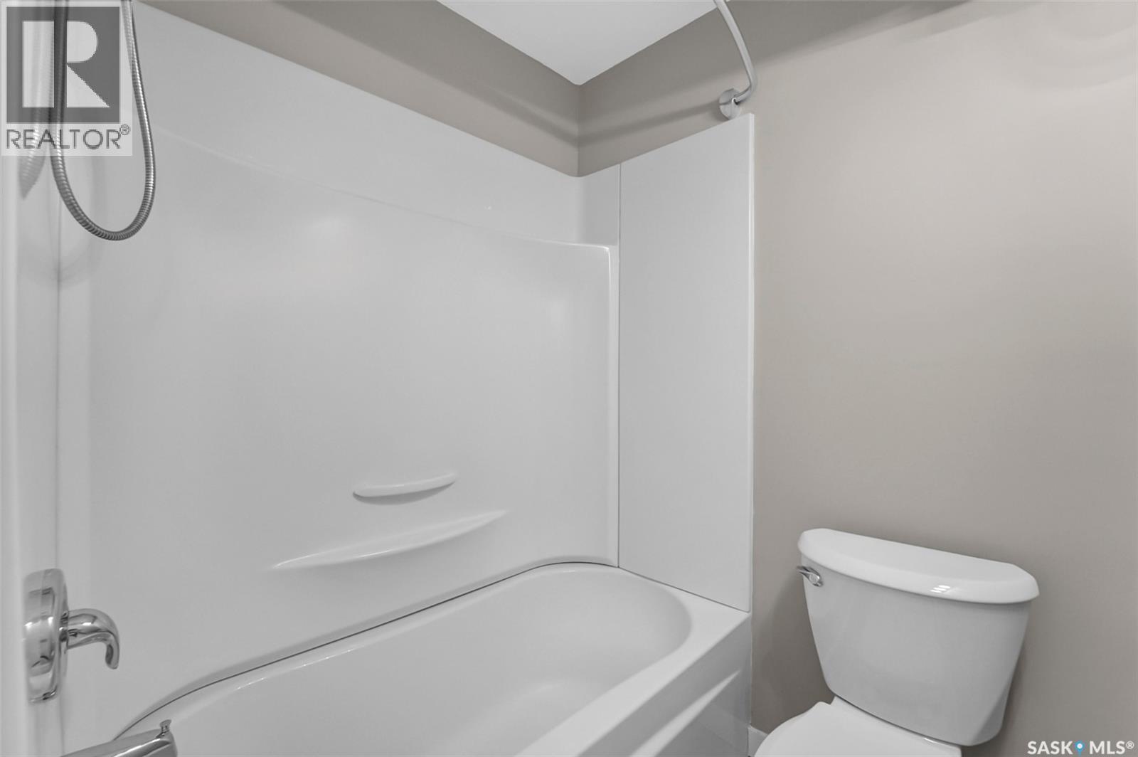 270 Lewin Crescent, Saskatoon, SK