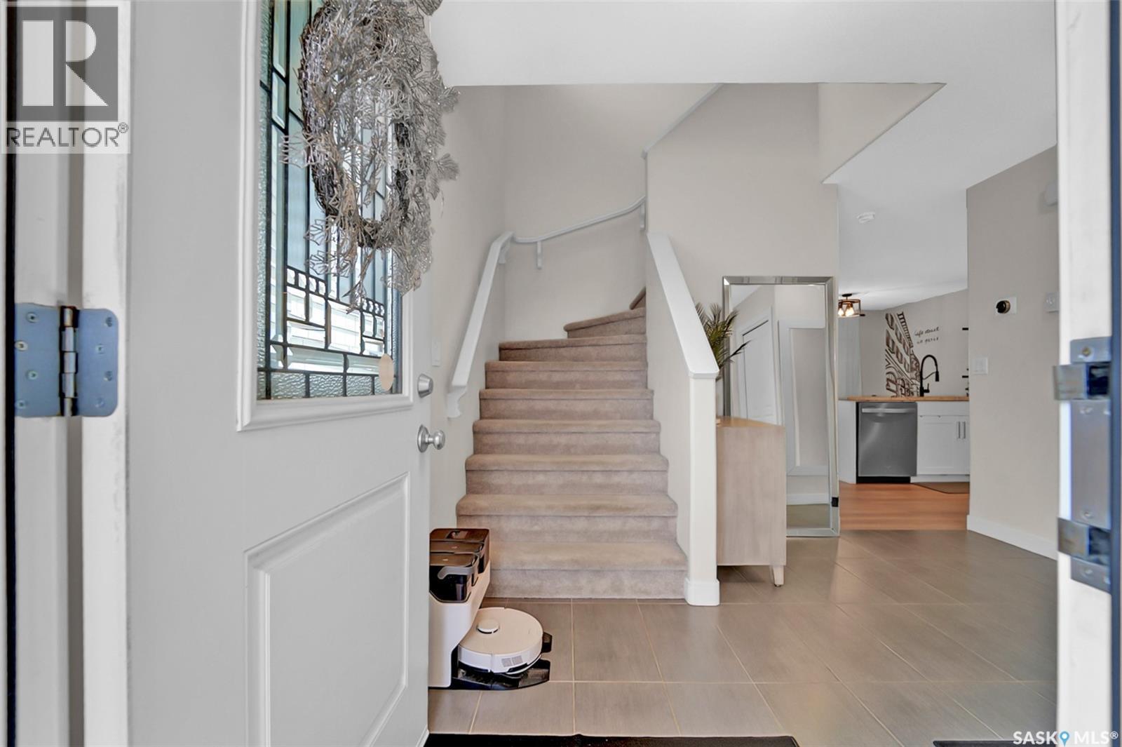 270 Lewin Crescent, Saskatoon, SK