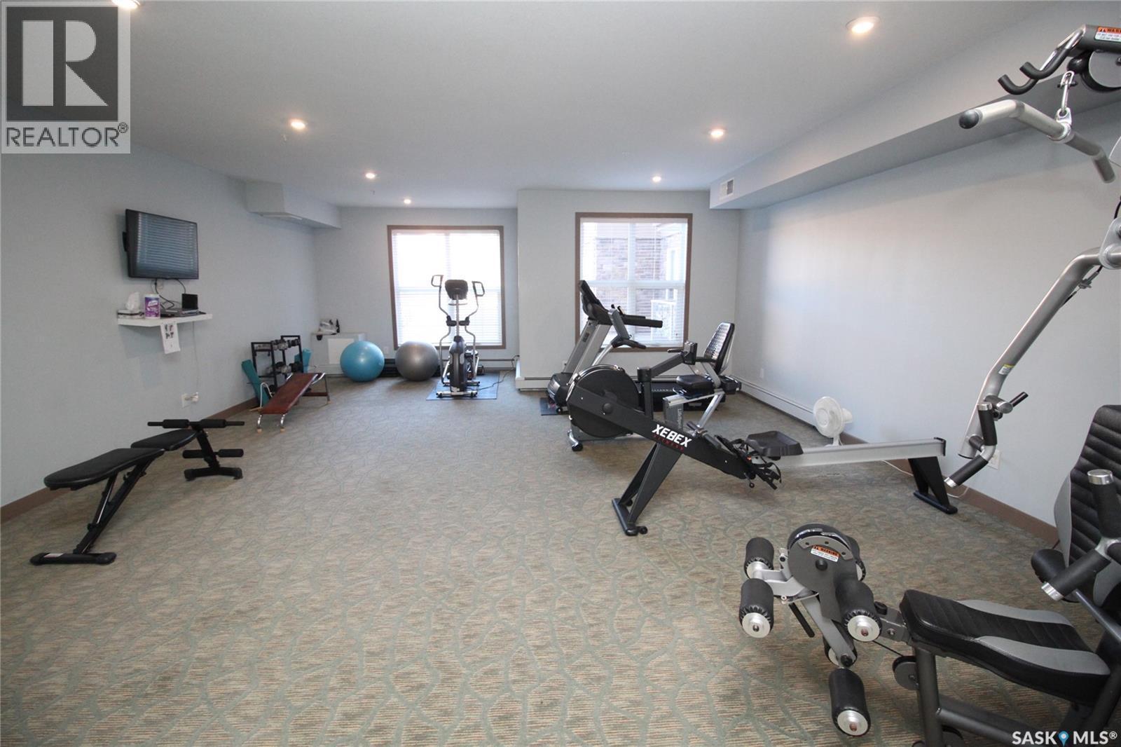317 1035 Moss Avenue, Saskatoon, SK - Indoor Photo Showing Gym Room