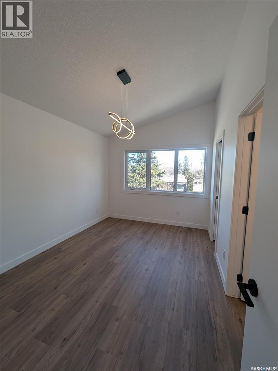 2460 Lindsay Street, Regina, SK - Indoor Photo Showing Other Room