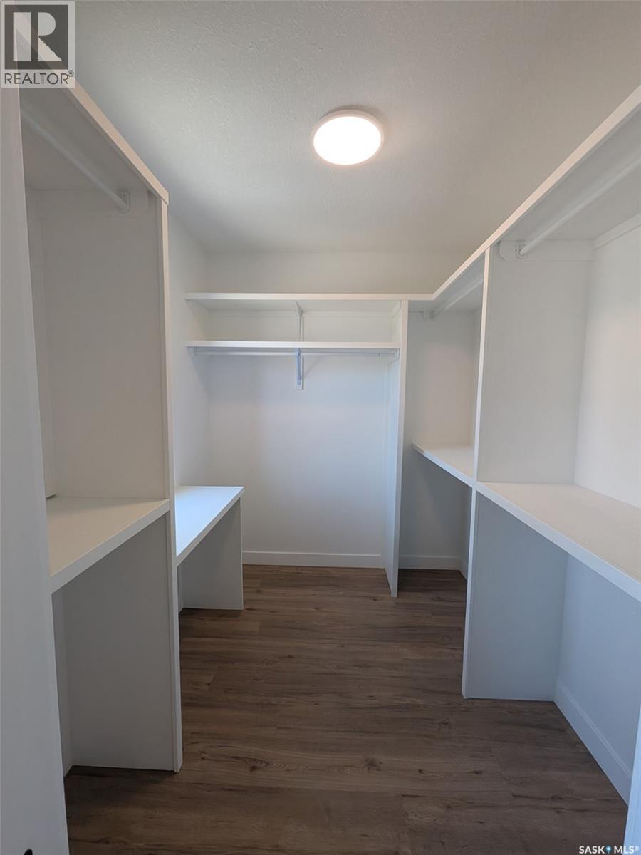 2460 Lindsay Street, Regina, SK - Indoor With Storage
