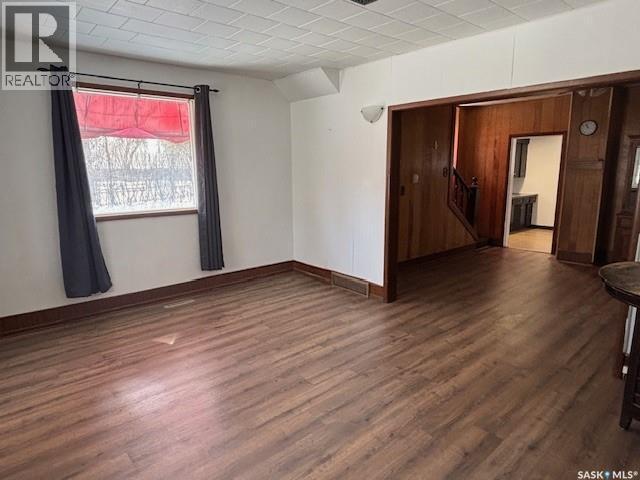 327 4Th Avenue E, Canora, SK - Indoor Photo Showing Other Room