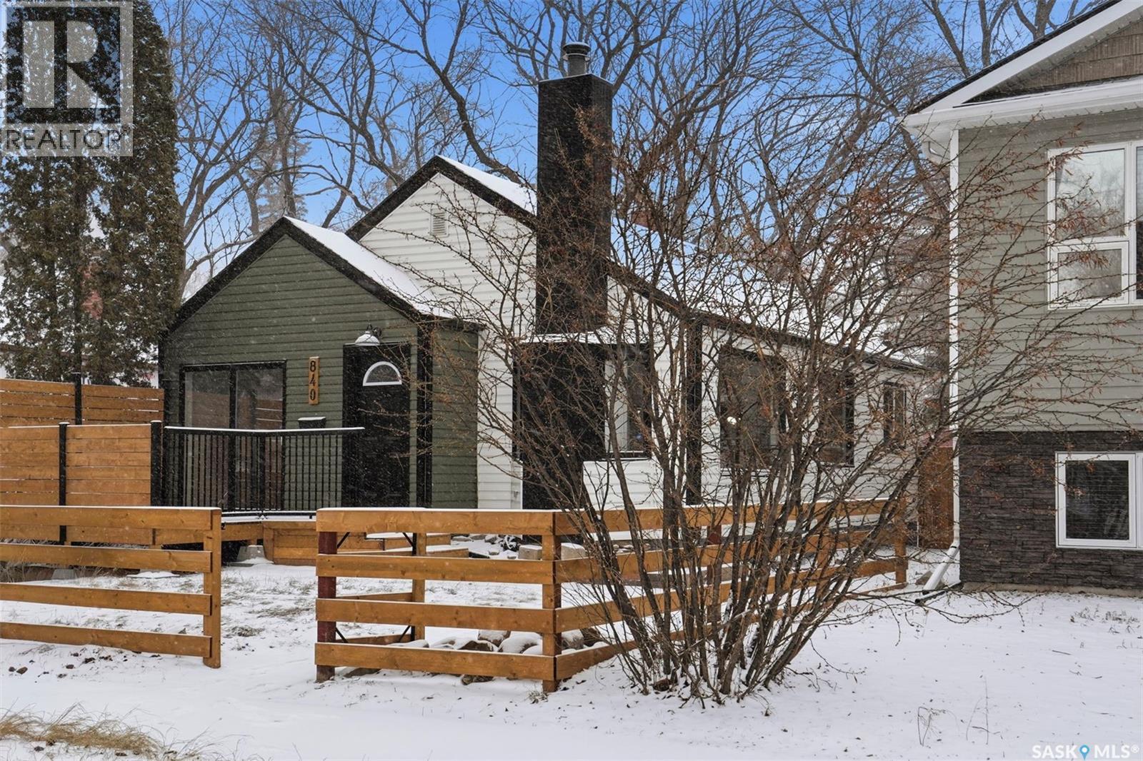 840 I Avenue S, Saskatoon, SK - Outdoor