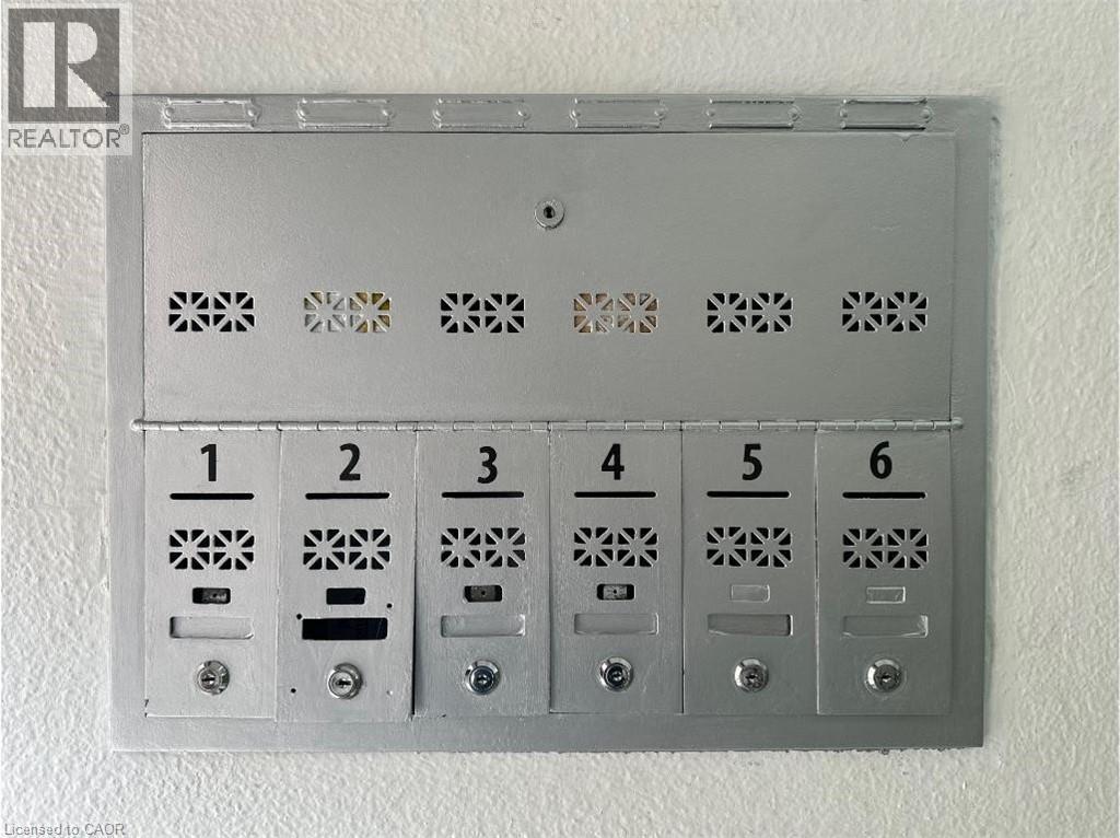 981 Mohawk Road E, Hamilton, ON - Other