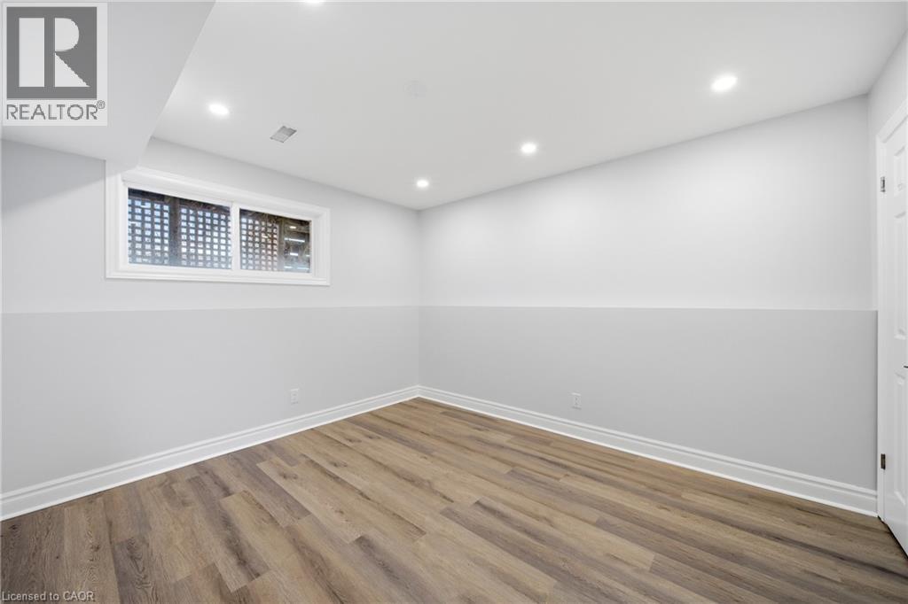 233B Vine Street, St. Catharines, ON - Indoor Photo Showing Other Room