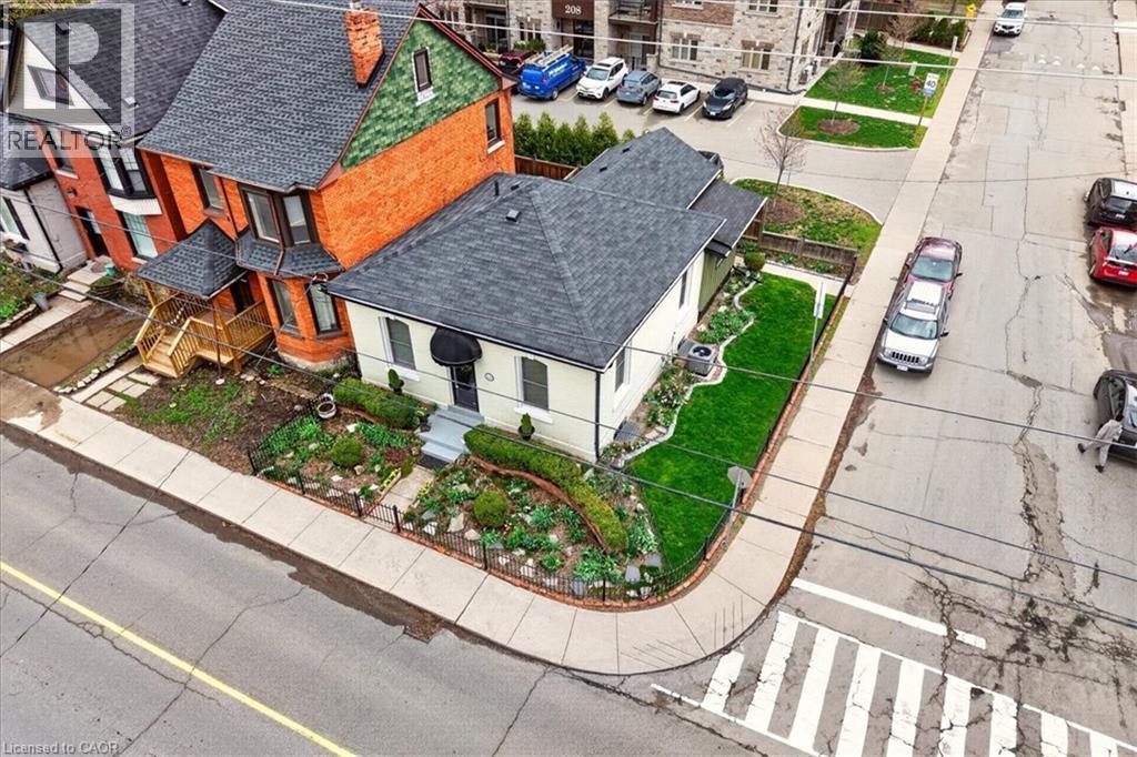 139 Queen Street S, Hamilton, ON - Outdoor