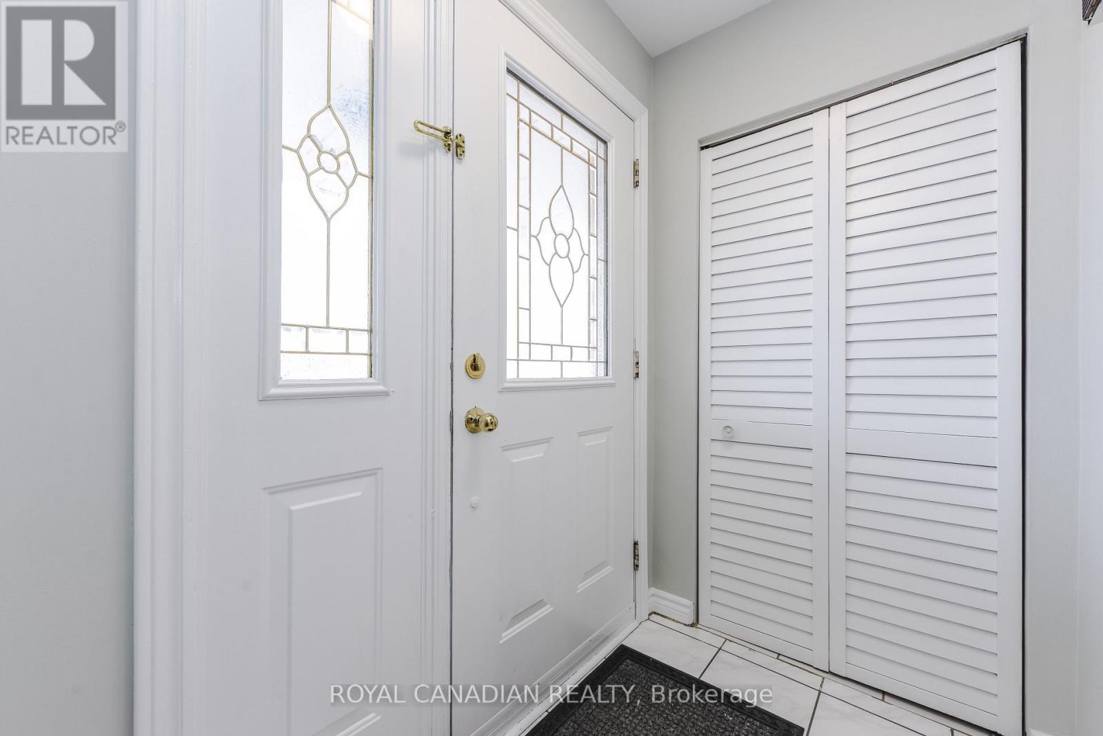 7566 Lockington Crescent, Mississauga, ON - Indoor Photo Showing Other Room