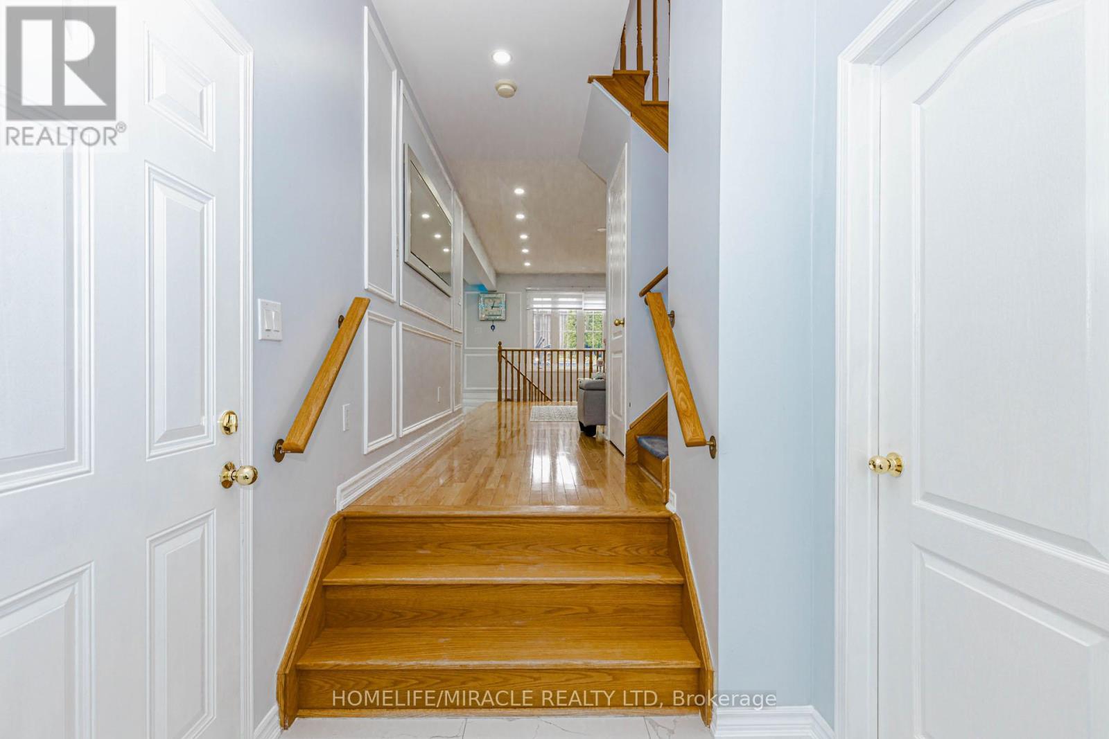 60 Bushmill Circle, Brampton, ON - Indoor Photo Showing Other Room