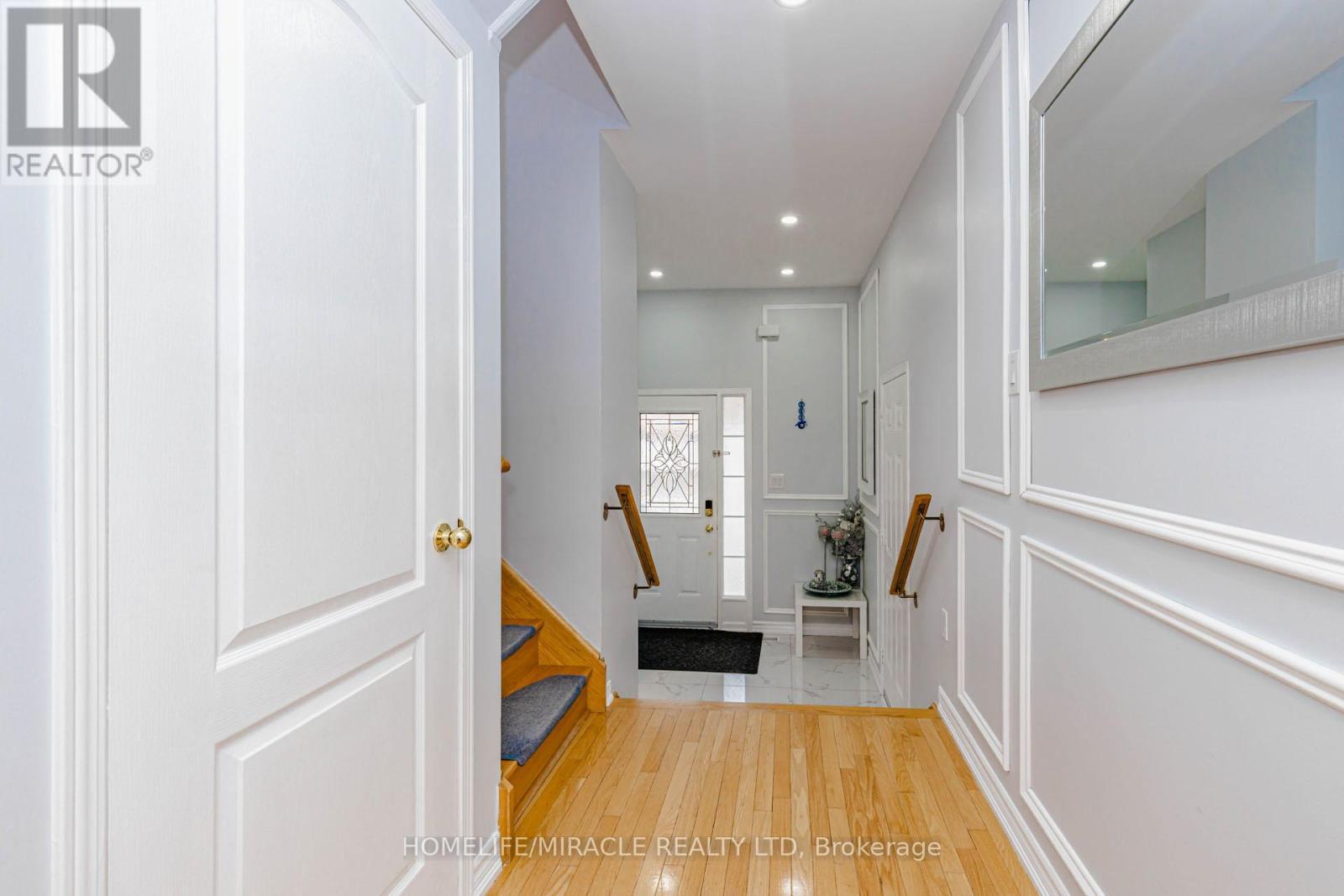 60 Bushmill Circle, Brampton, ON - Indoor Photo Showing Other Room